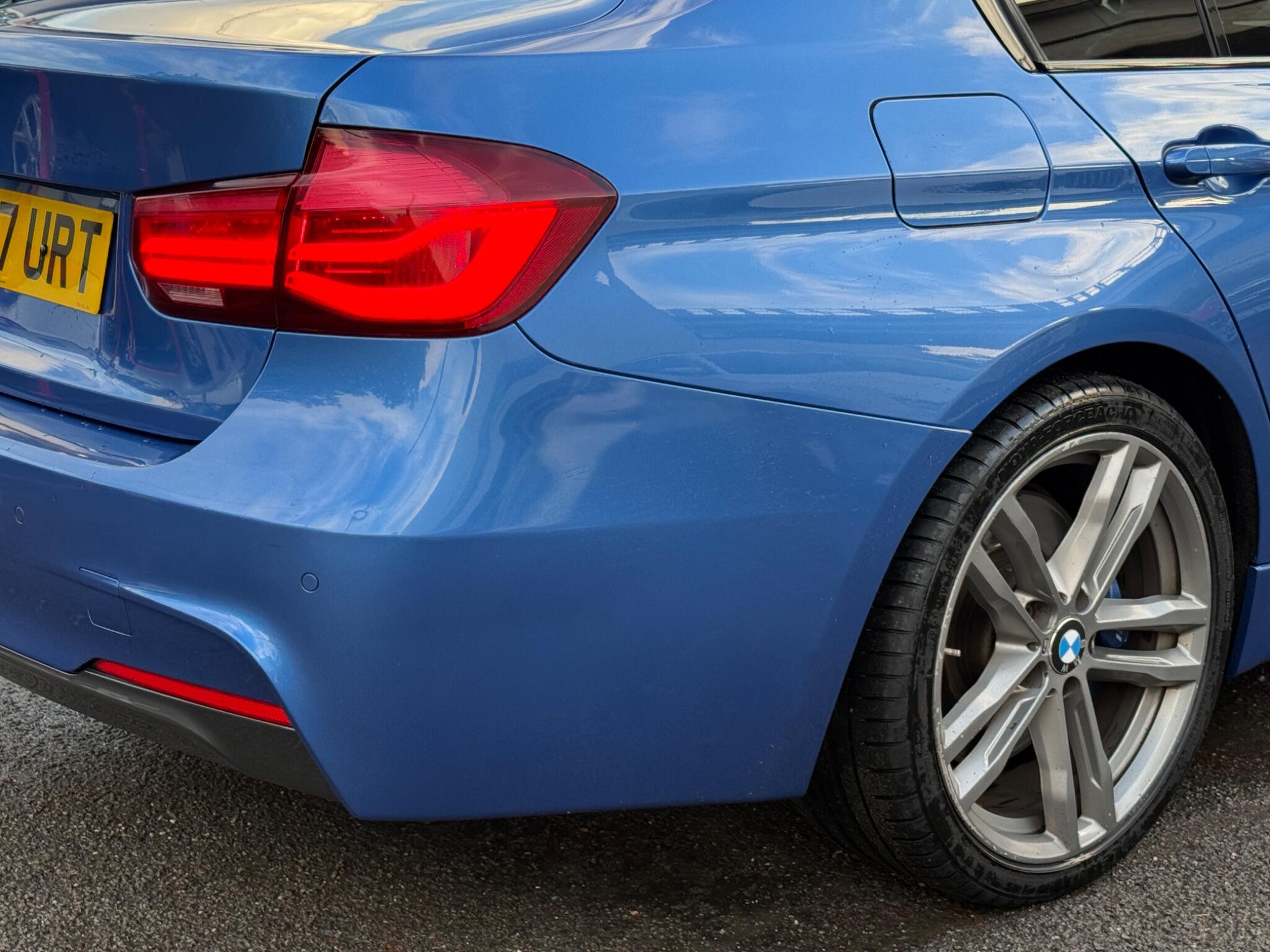 BMW 3 Series - Image 25