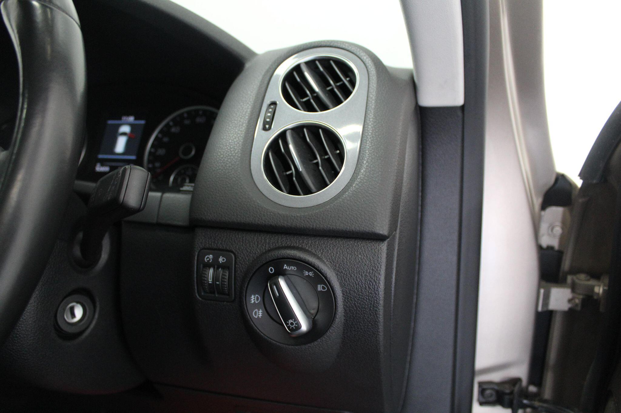 Volkswagen Tiguan view 47