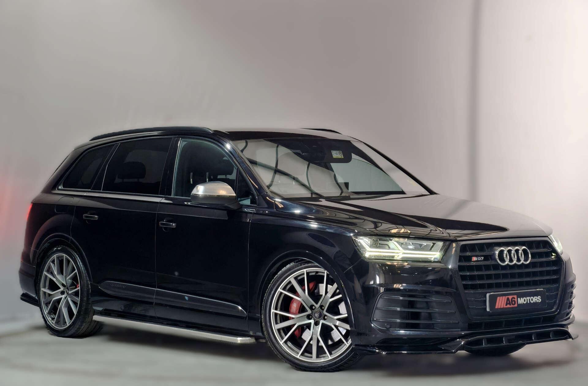 Audi SQ7 main image