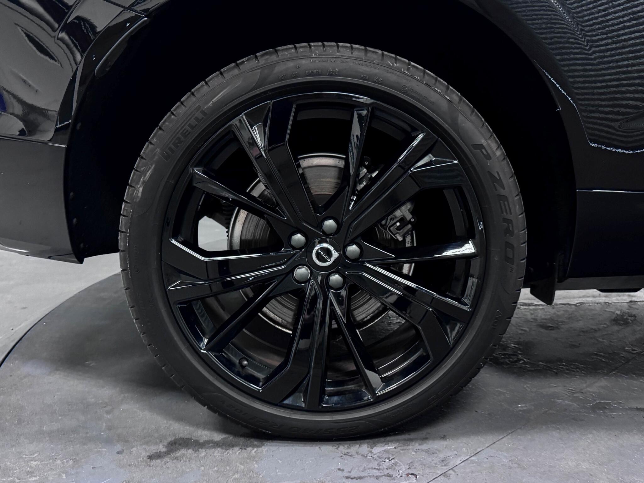 Volvo XC60 view 57