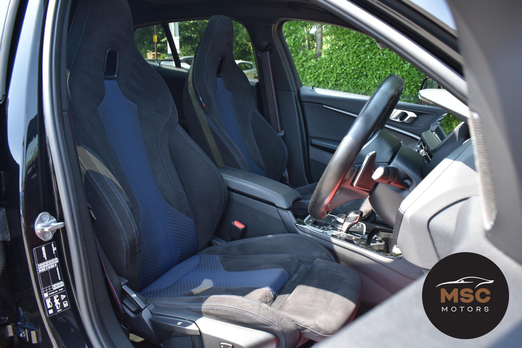 BMW 1 Series view 40