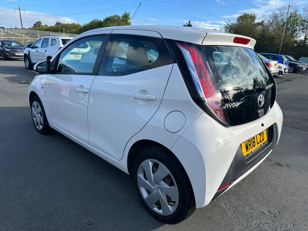 Toyota Aygo view 26