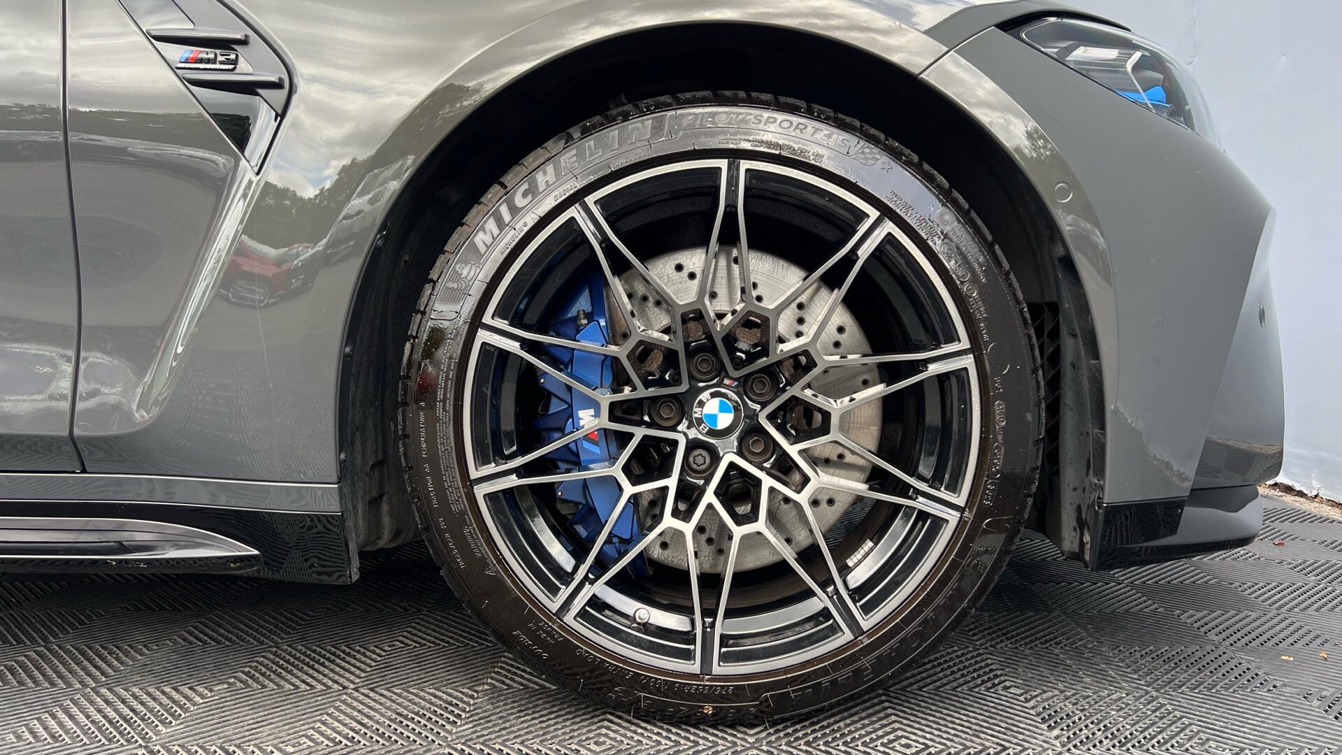 BMW M3 view 14