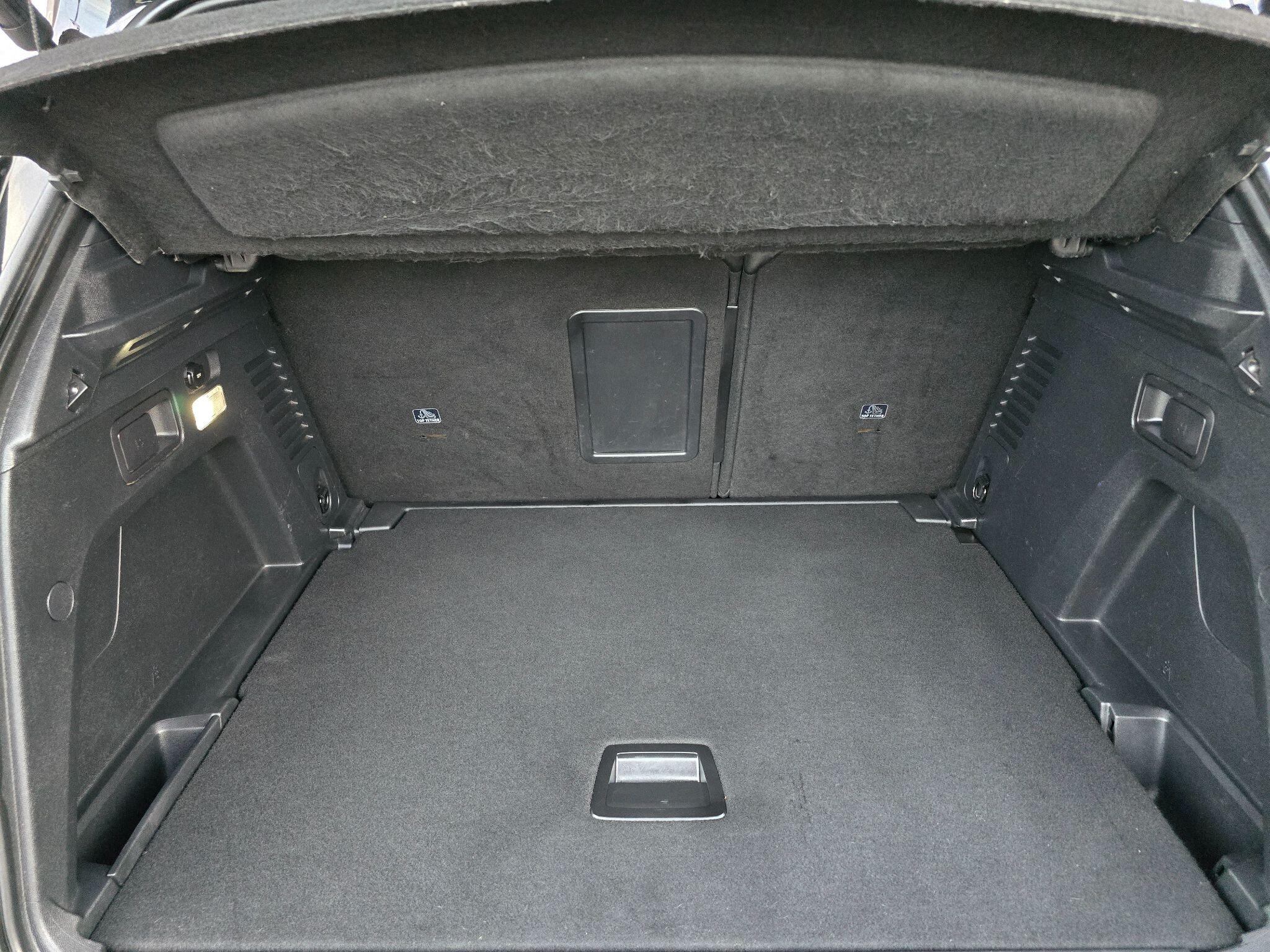 Peugeot 3008 view 24