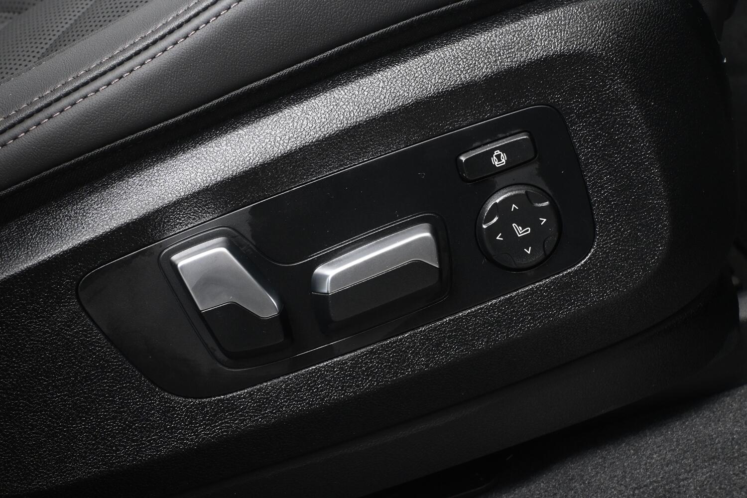BMW X5 view 27