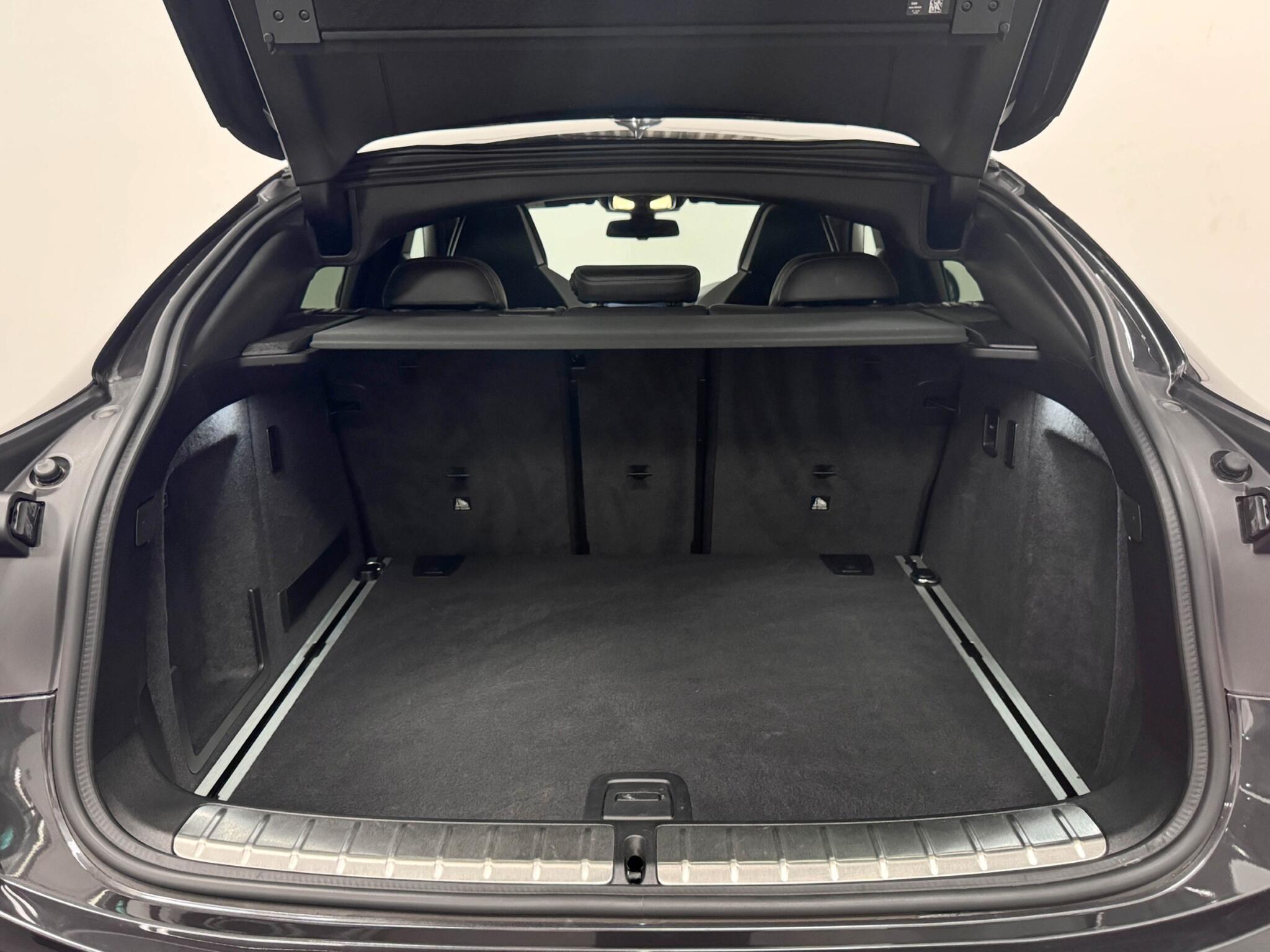 BMW X4 M view 7