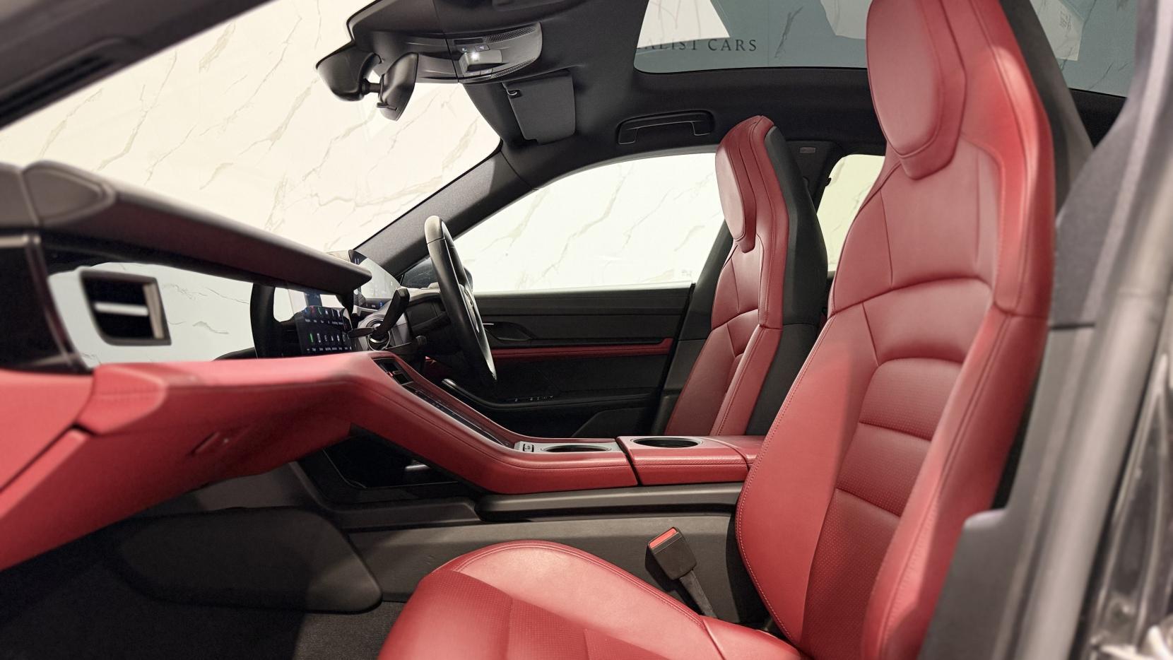 Porsche Taycan view 8