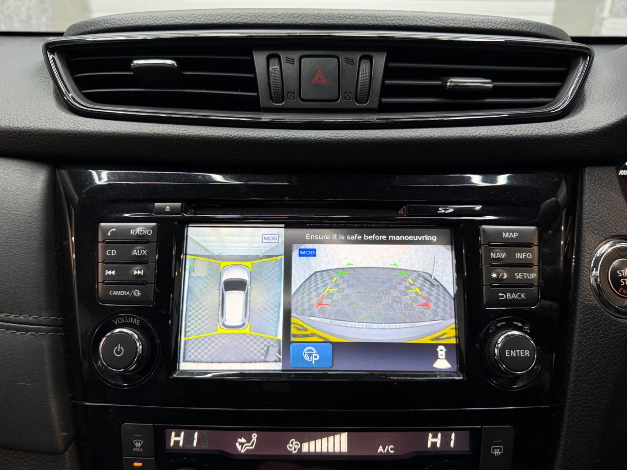 Nissan X-Trail view 14