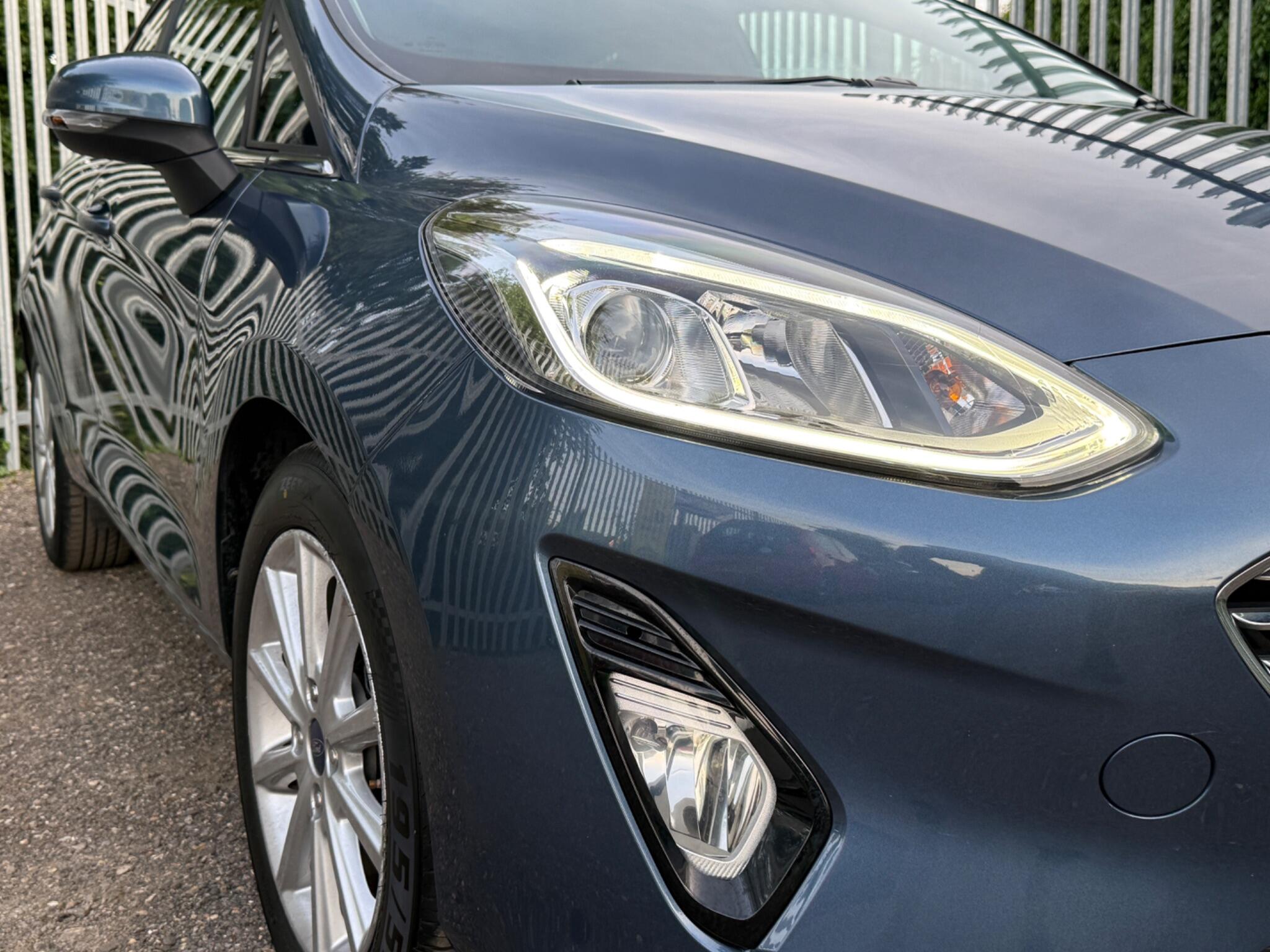 2019 Ford Fiesta image 45