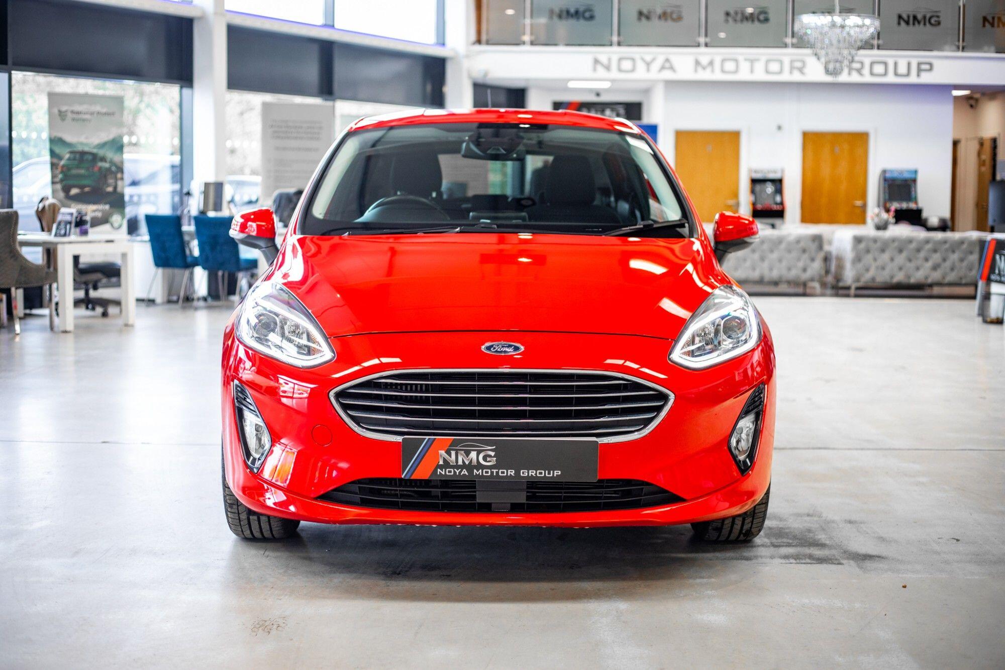 Ford Fiesta view 9
