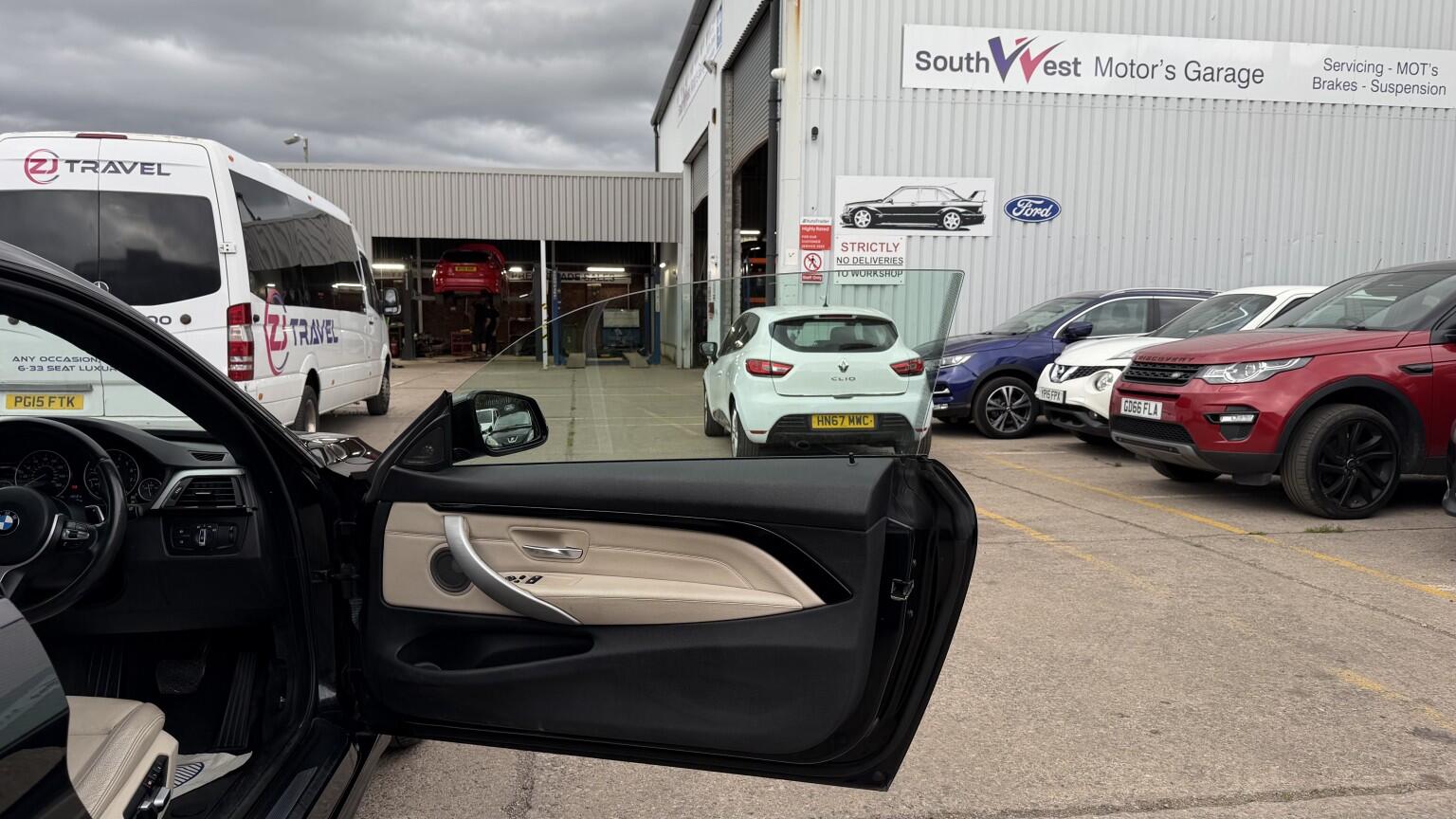 BMW 4 Series view 20