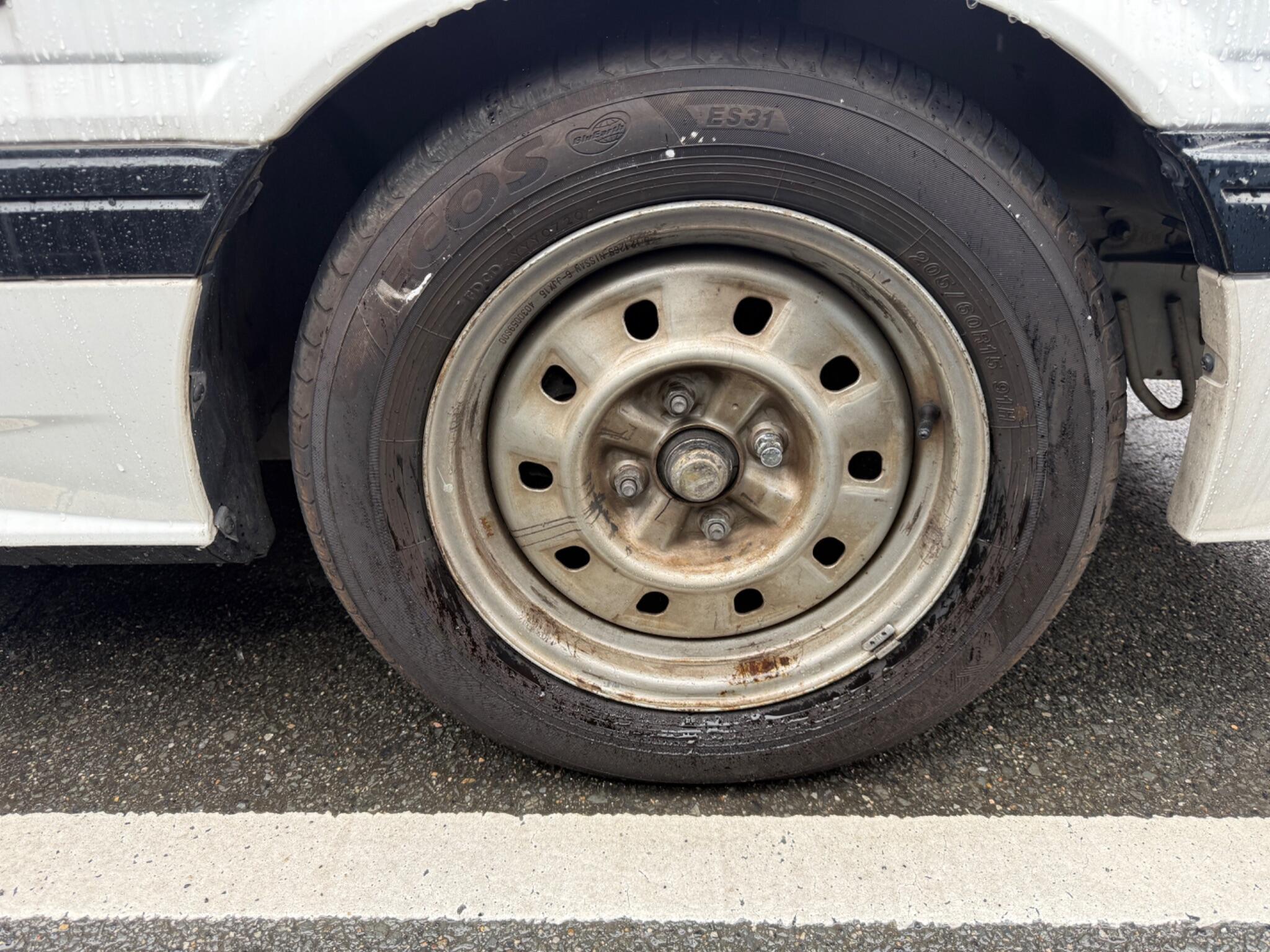 Nissan Skyline view 39