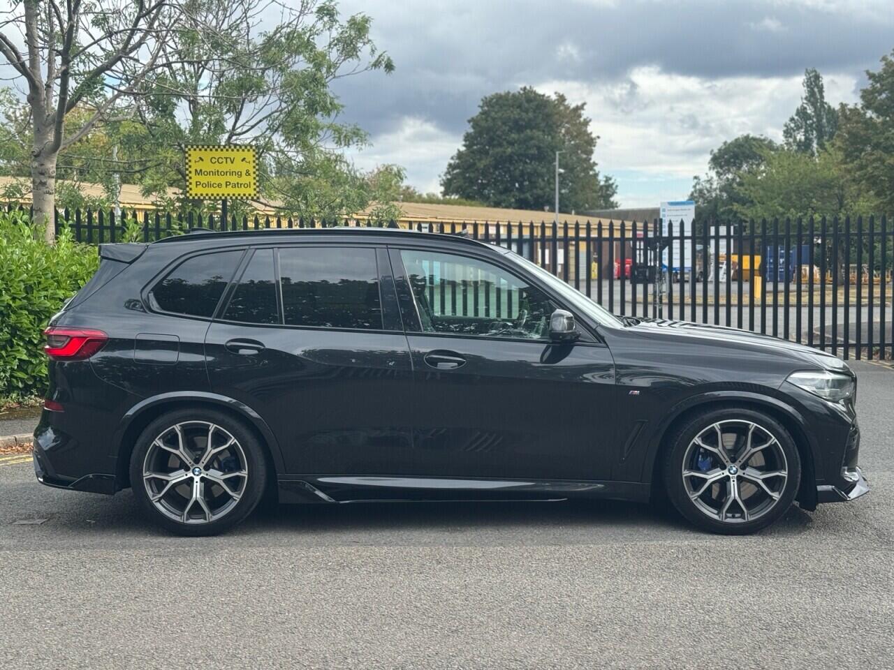 BMW X5 X5 view 2