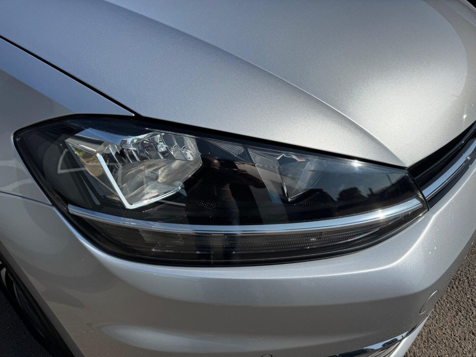 Volkswagen Golf view 13