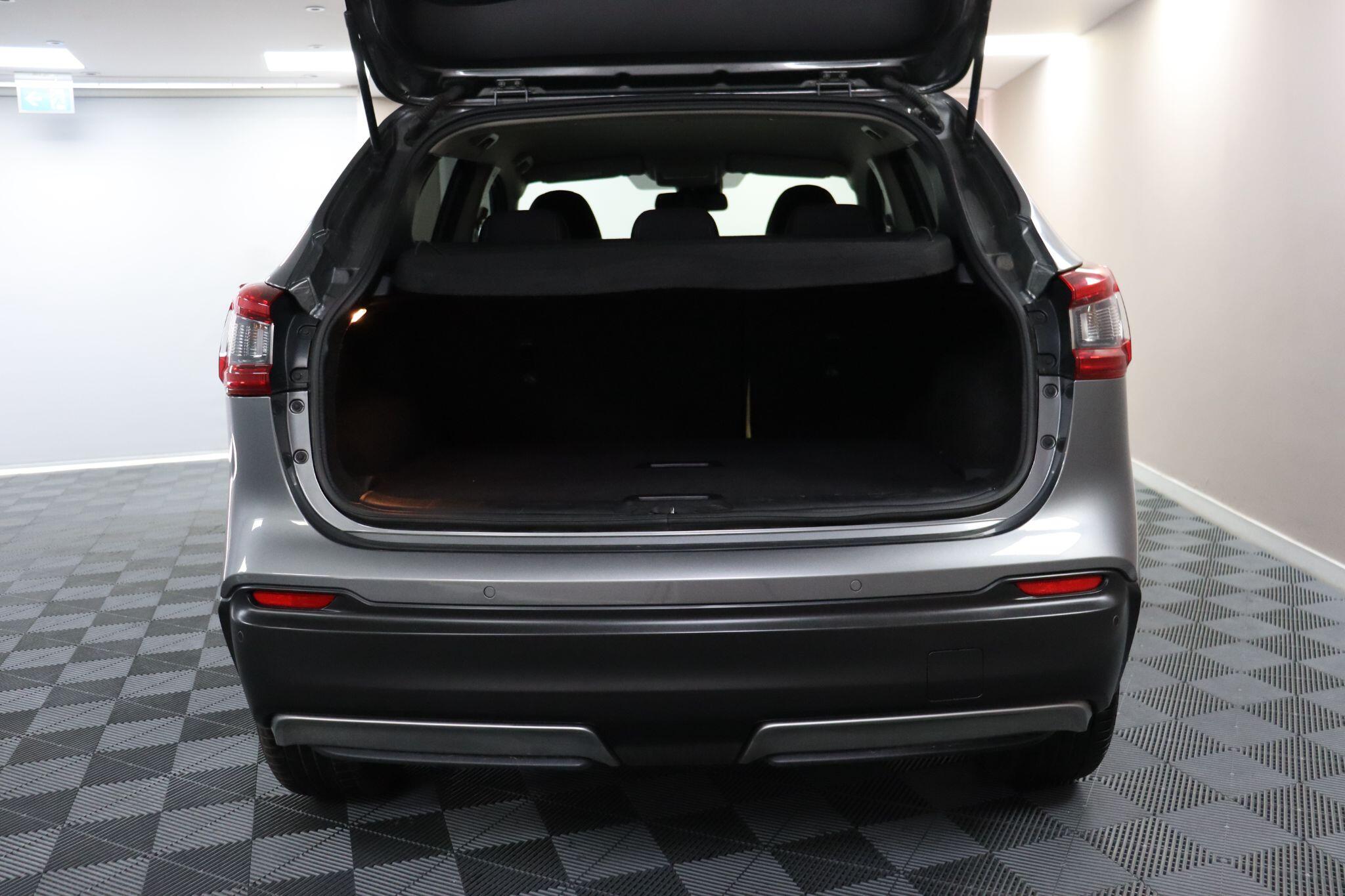 Nissan Qashqai view 14