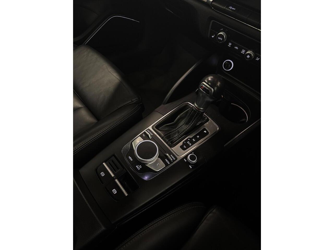 Audi S3 view 21