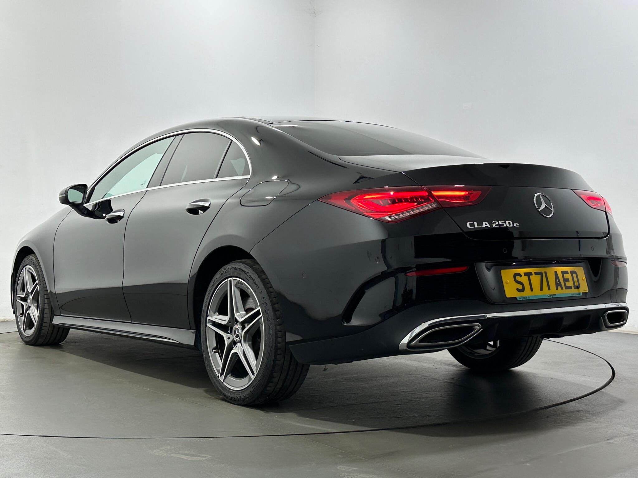 Mercedes-Benz Cla view 50