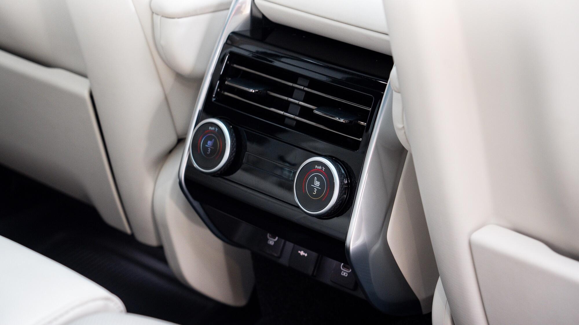 Land Rover Range Rover view 20