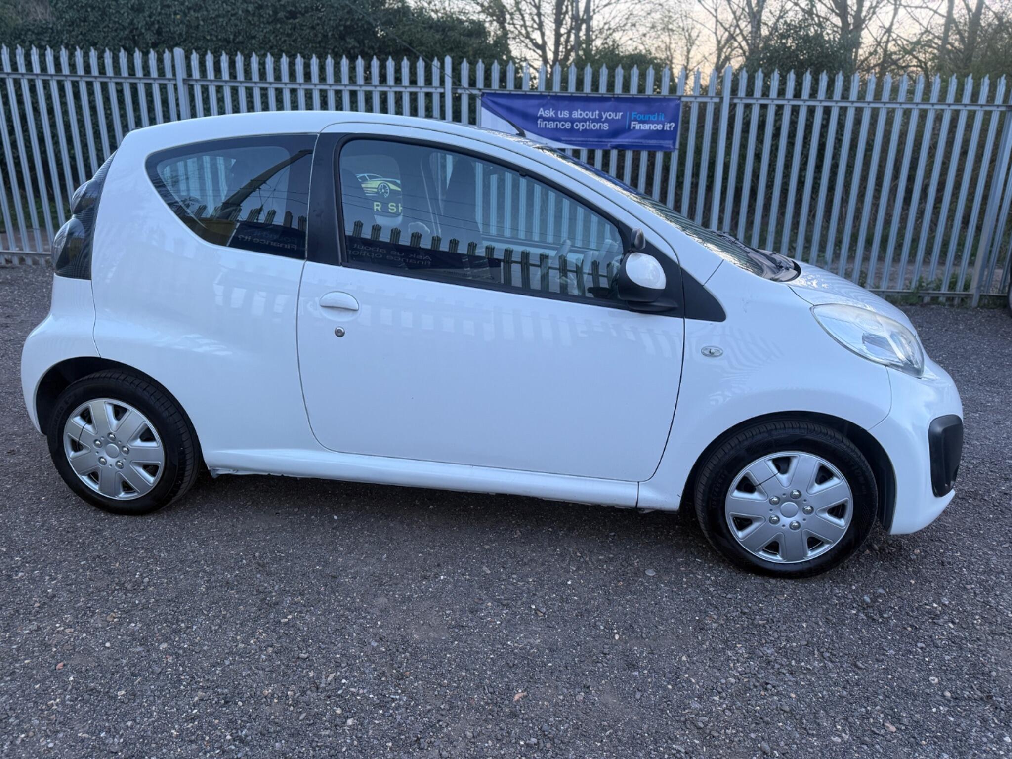 2013 Citroen C1 image 9
