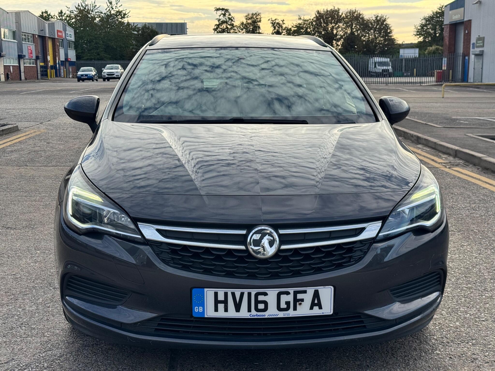 Vauxhall Astra view 2