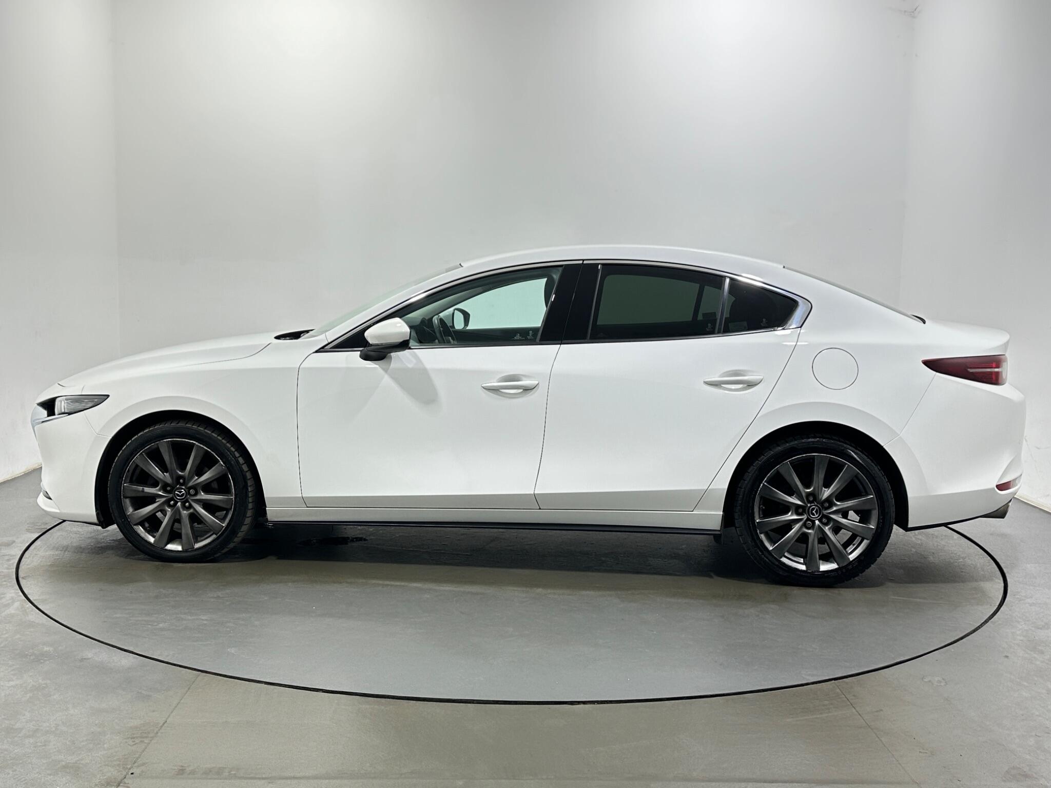 Mazda Mazda3 view 5