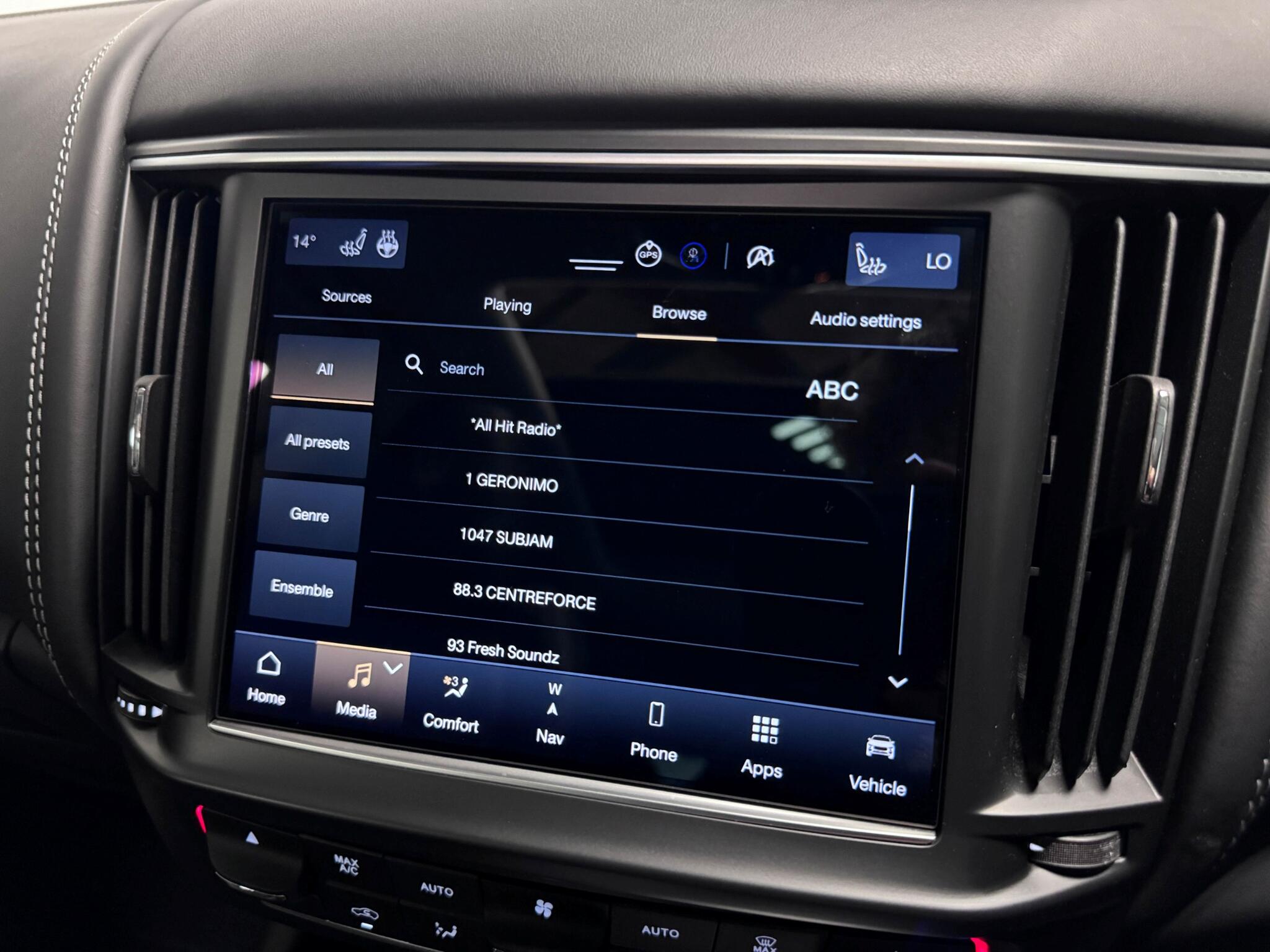 Maserati Levante view 46