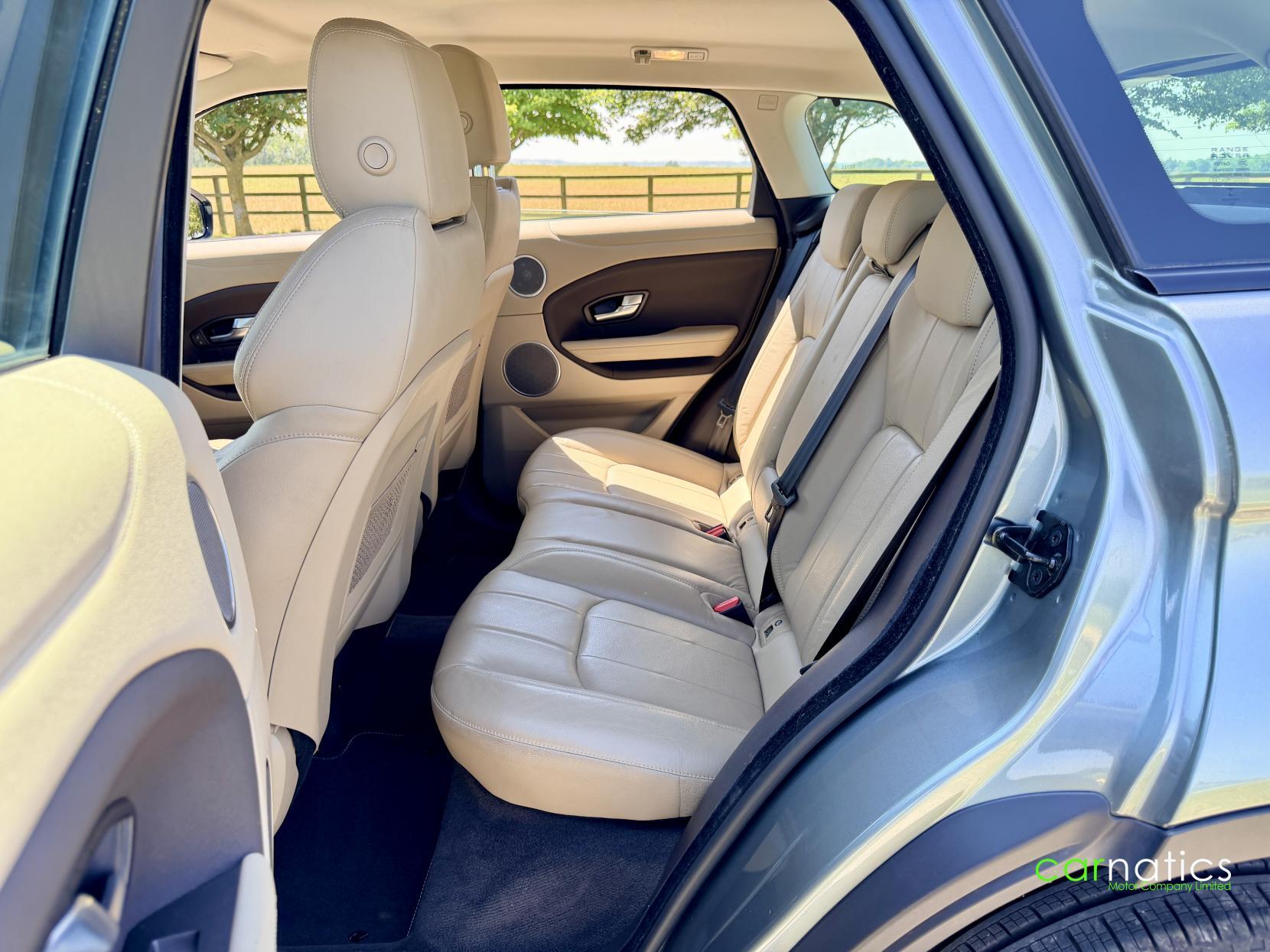Land Rover Range Rover Evoque view 42