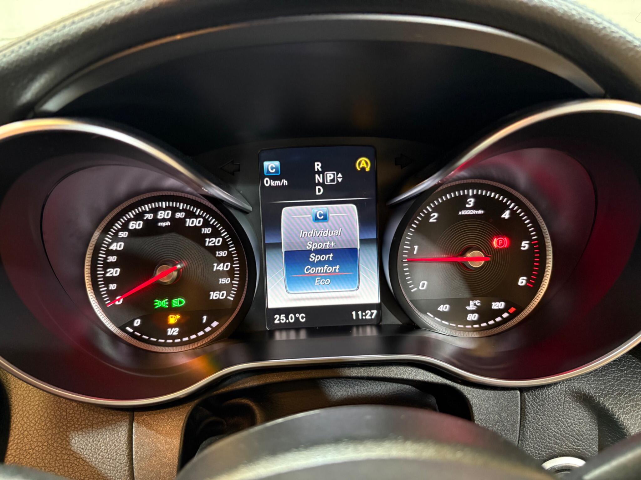 Mercedes-Benz C Class view 18