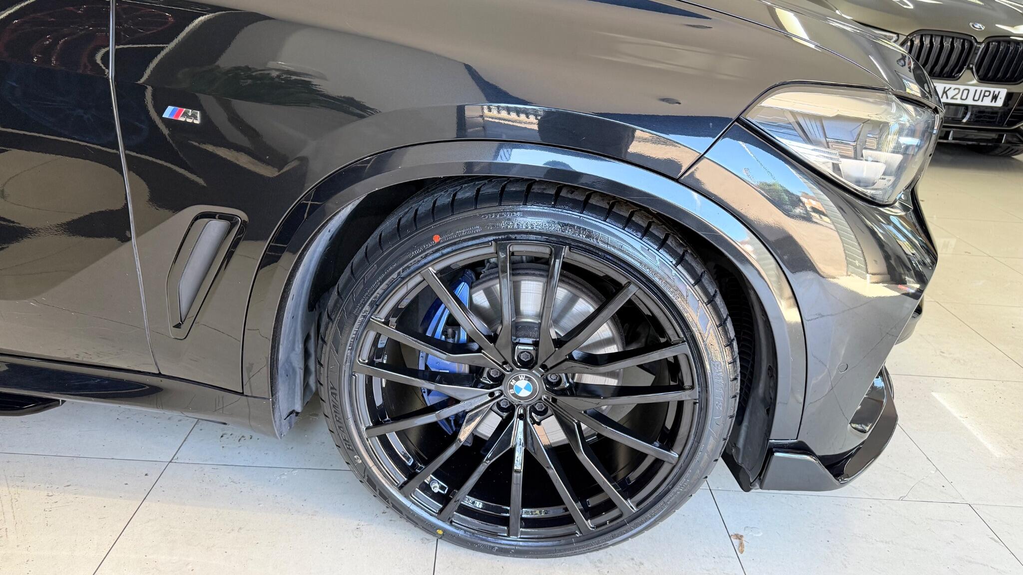 BMW X5 view 50