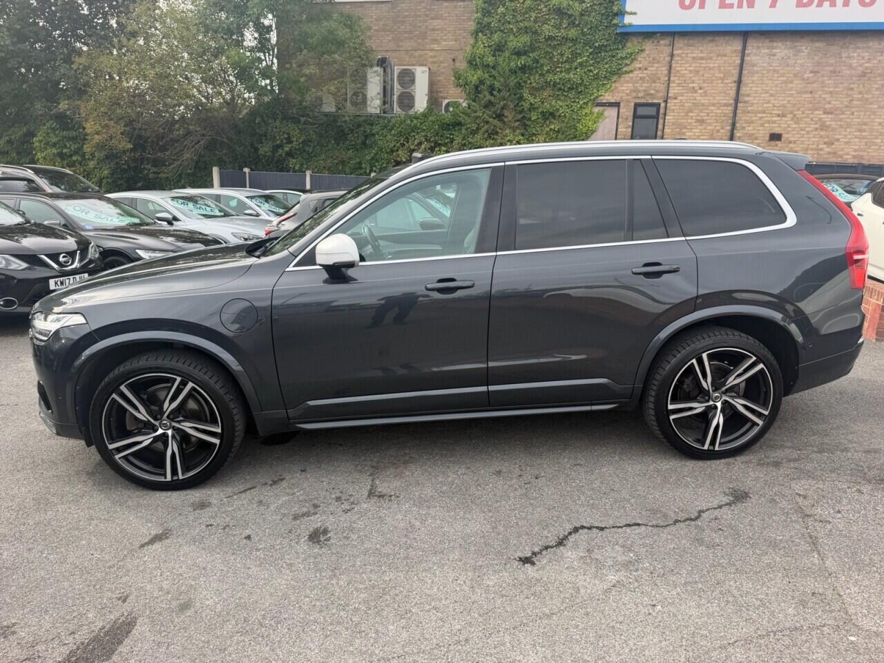 Volvo XC90 view 27