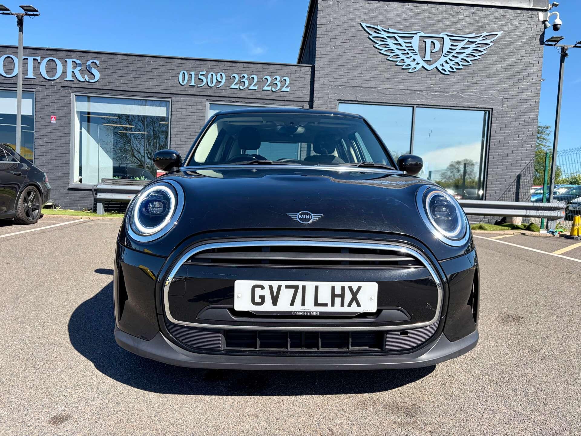 Mini Cooper view 3