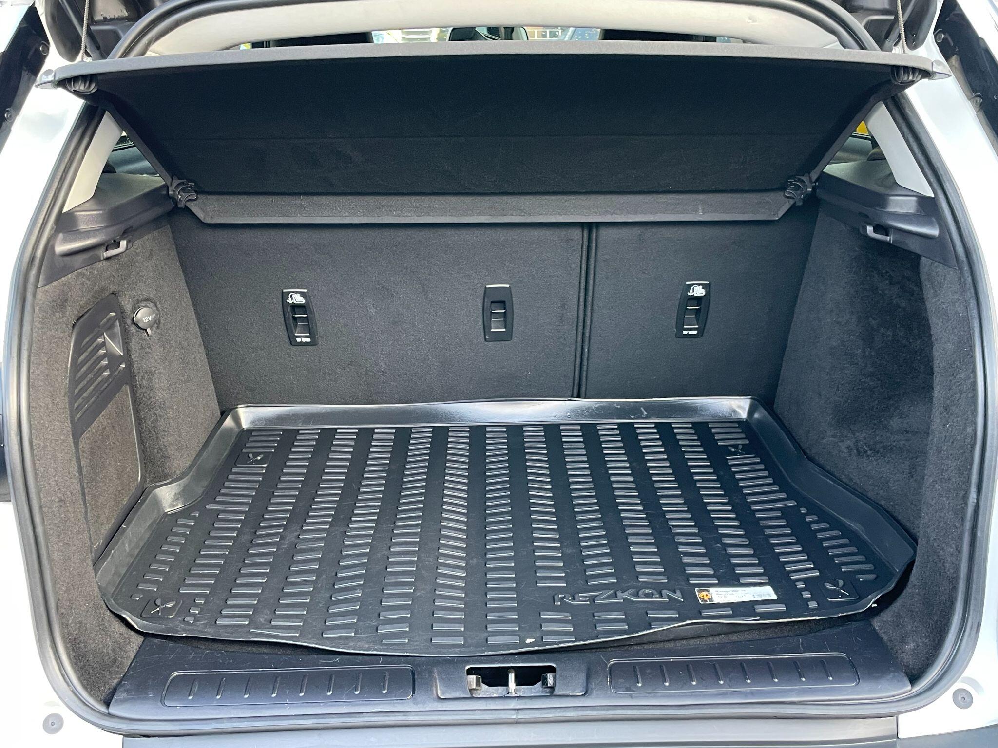 Land Rover Range Rover Evoque view 22