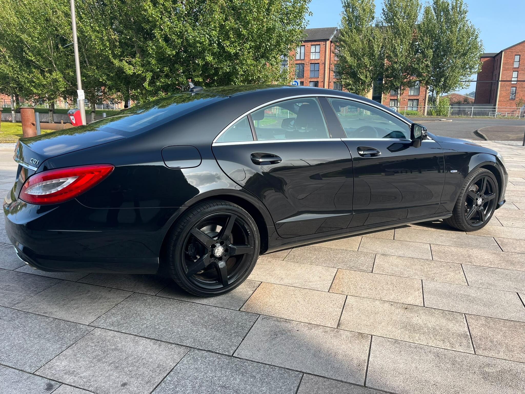 Mercedes-Benz CLS view 15