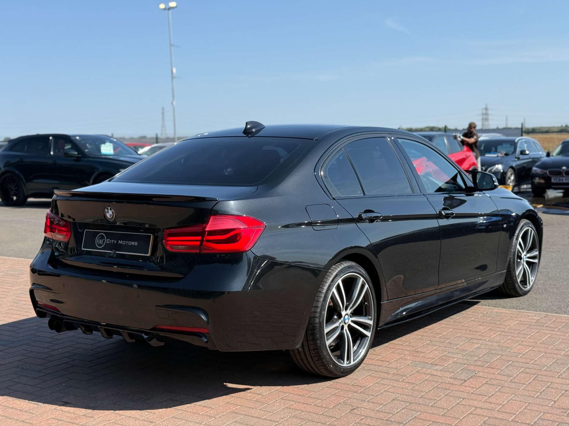 BMW 3 Series view 21