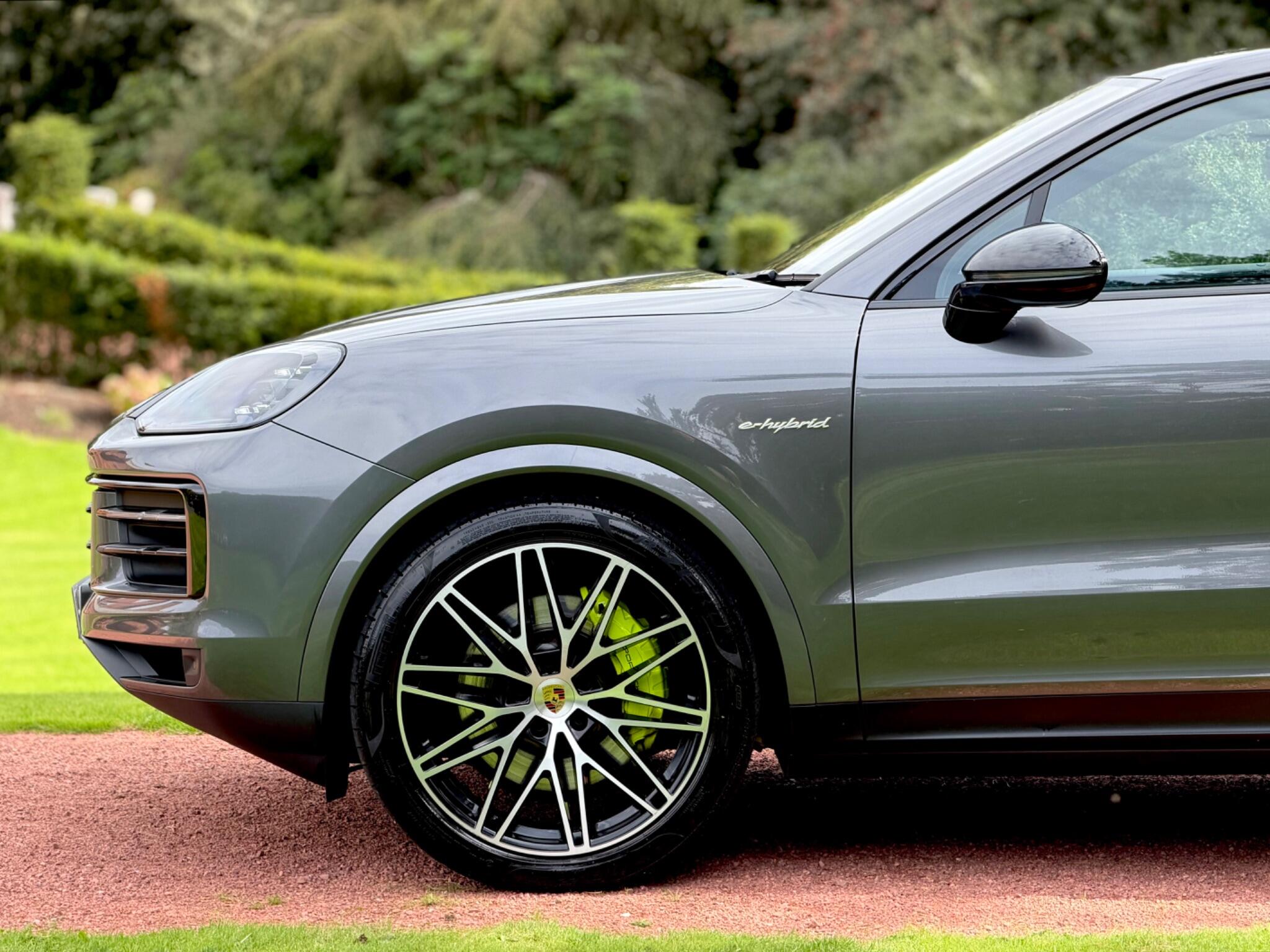 Porsche Cayenne view 47
