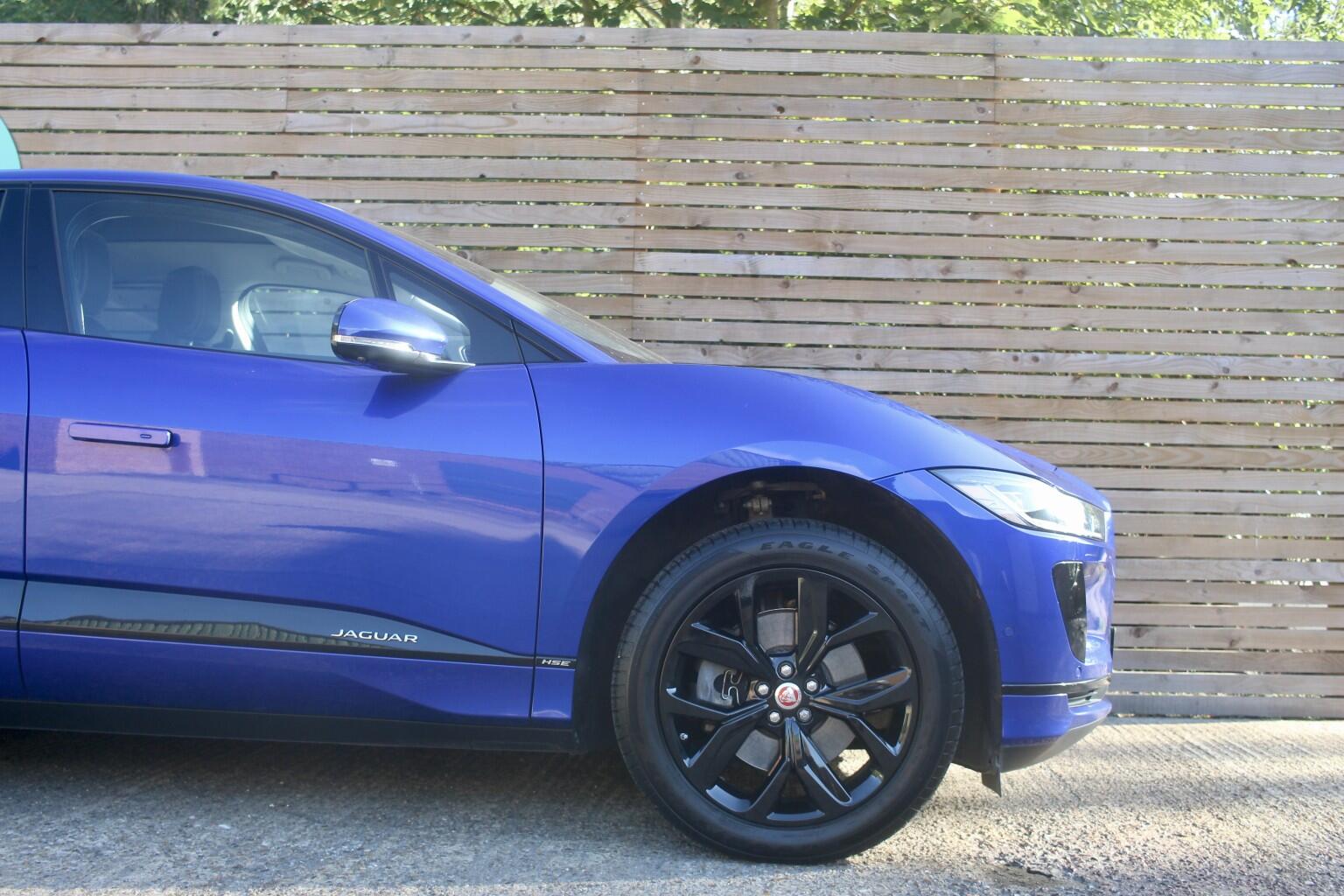 Jaguar I-Pace view 44