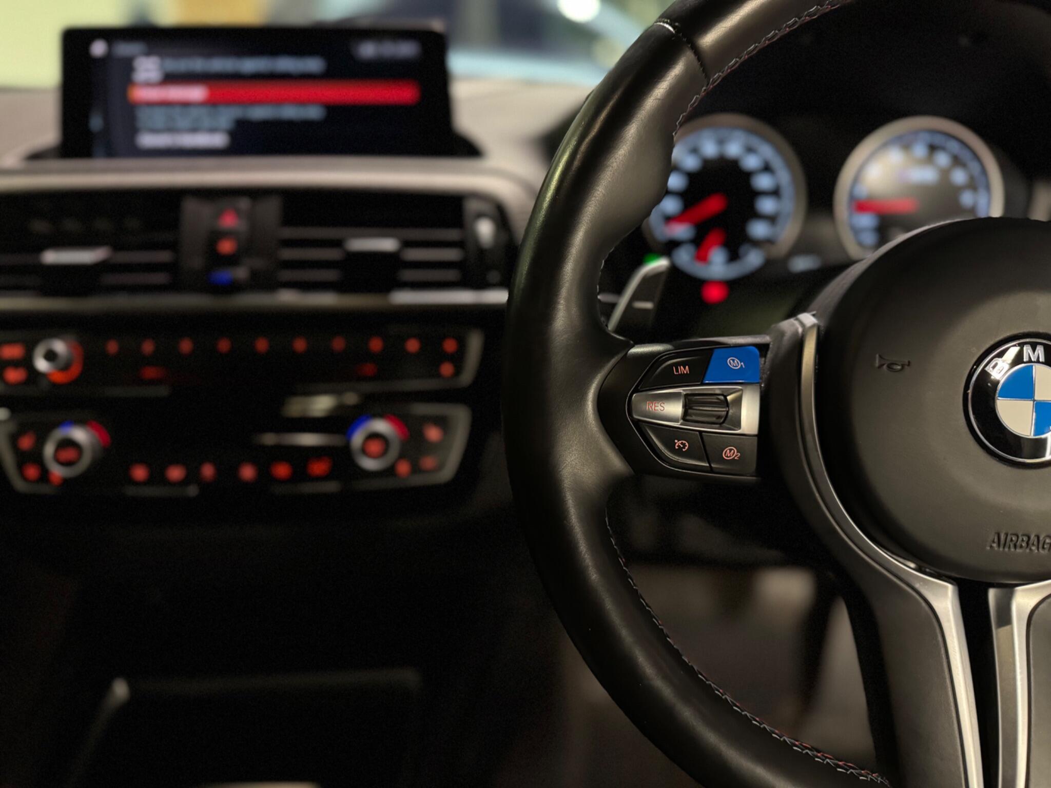 BMW M2 view 28