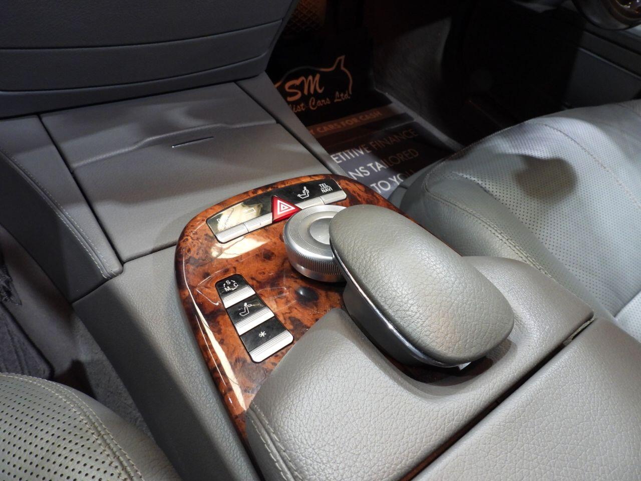 Mercedes-Benz S-Class view 61