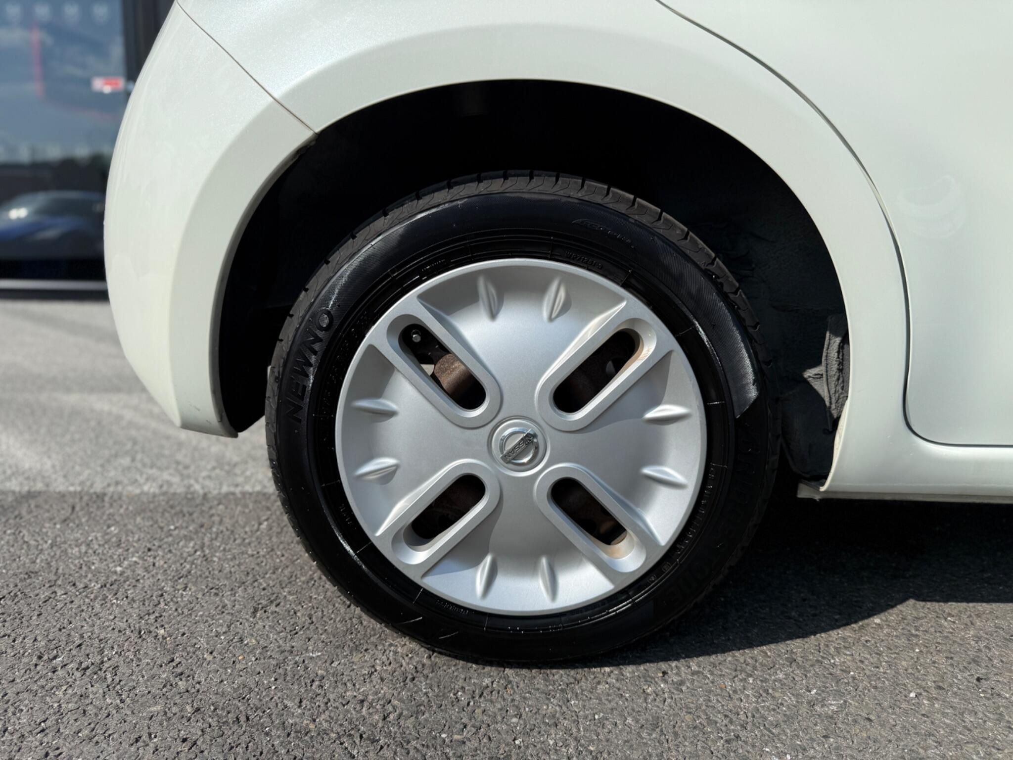 Nissan Cube view 19