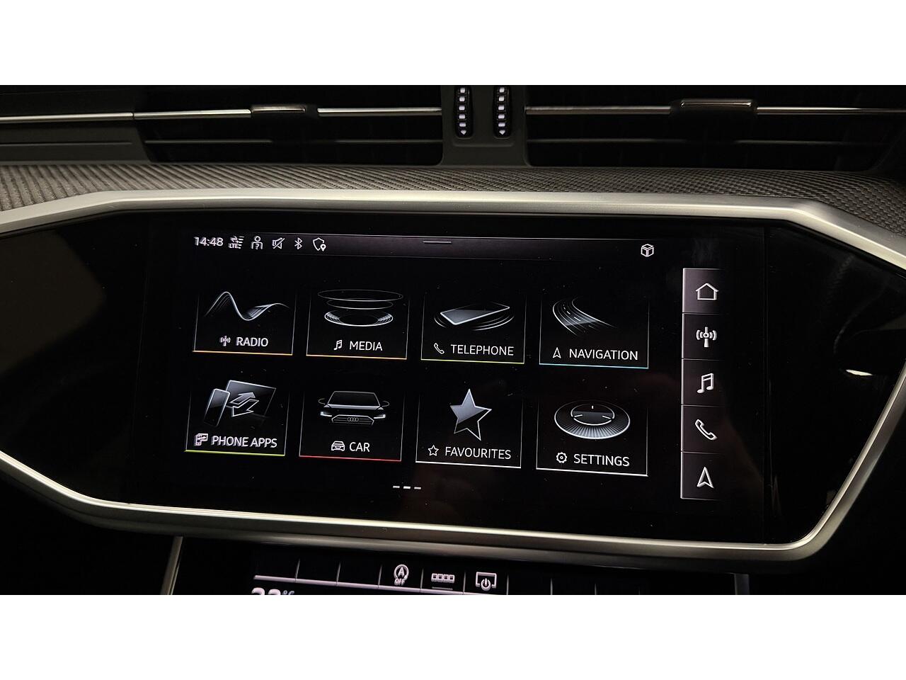 Audi A6 view 25