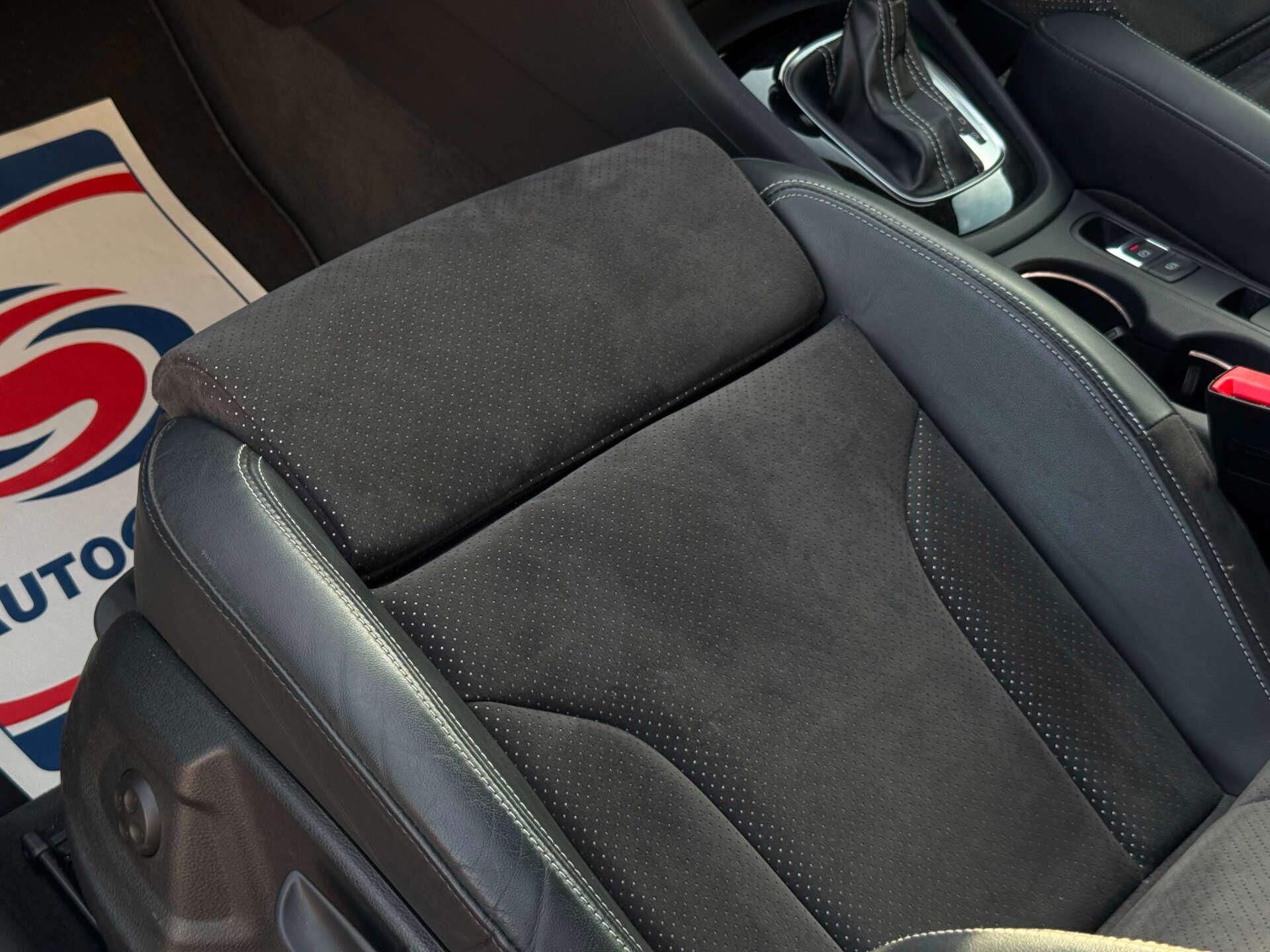 Audi Q3 view 49