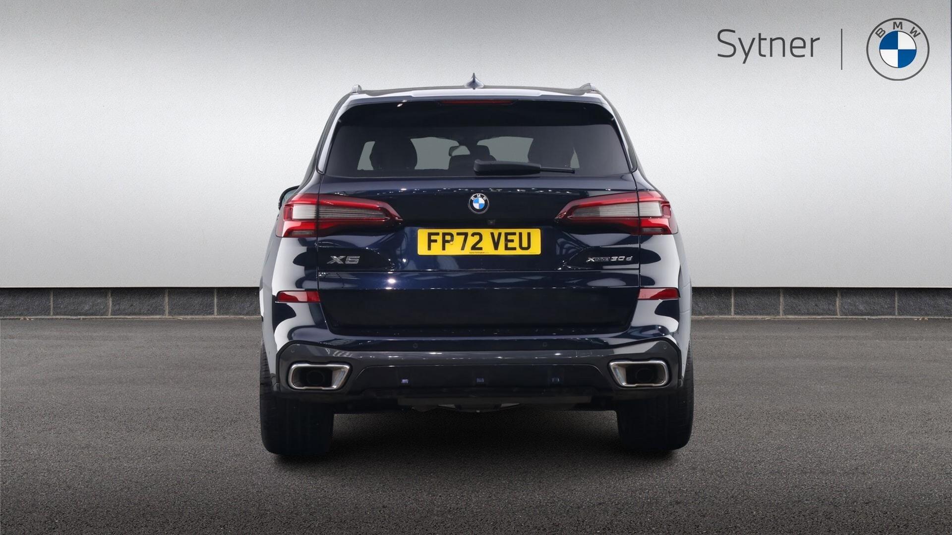 BMW X5 view 15