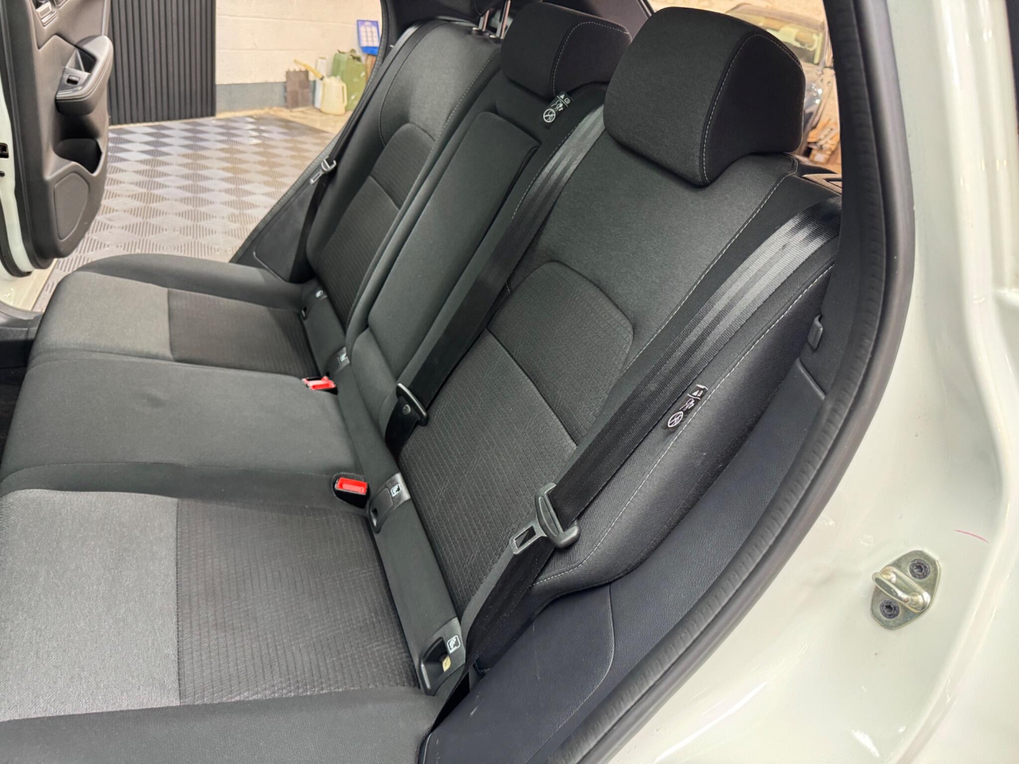 Nissan Qashqai view 17