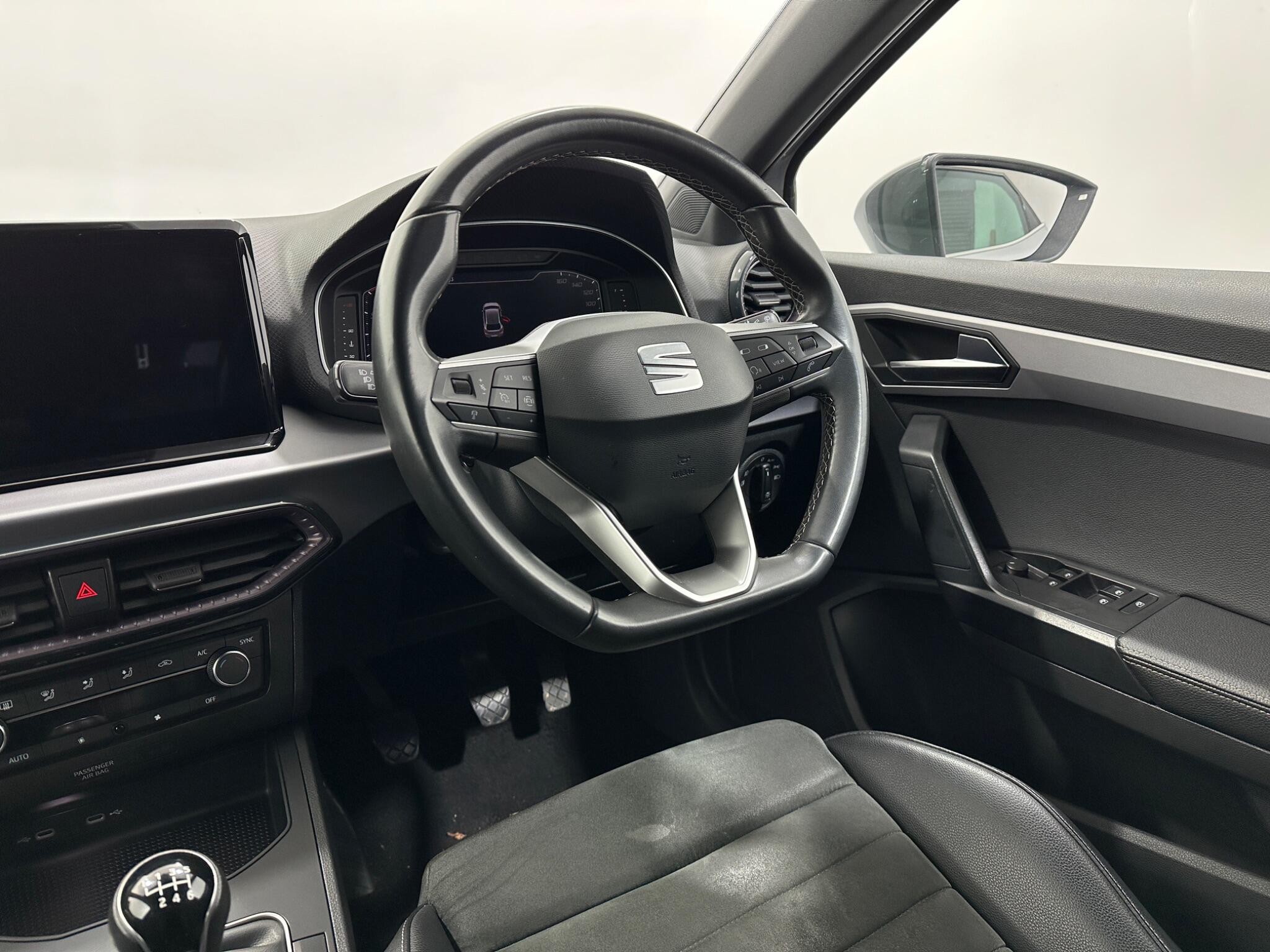Seat Ibiza view 12