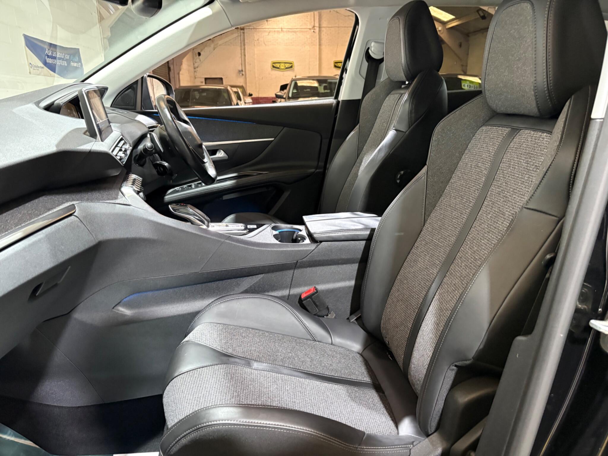 Peugeot 3008 view 56