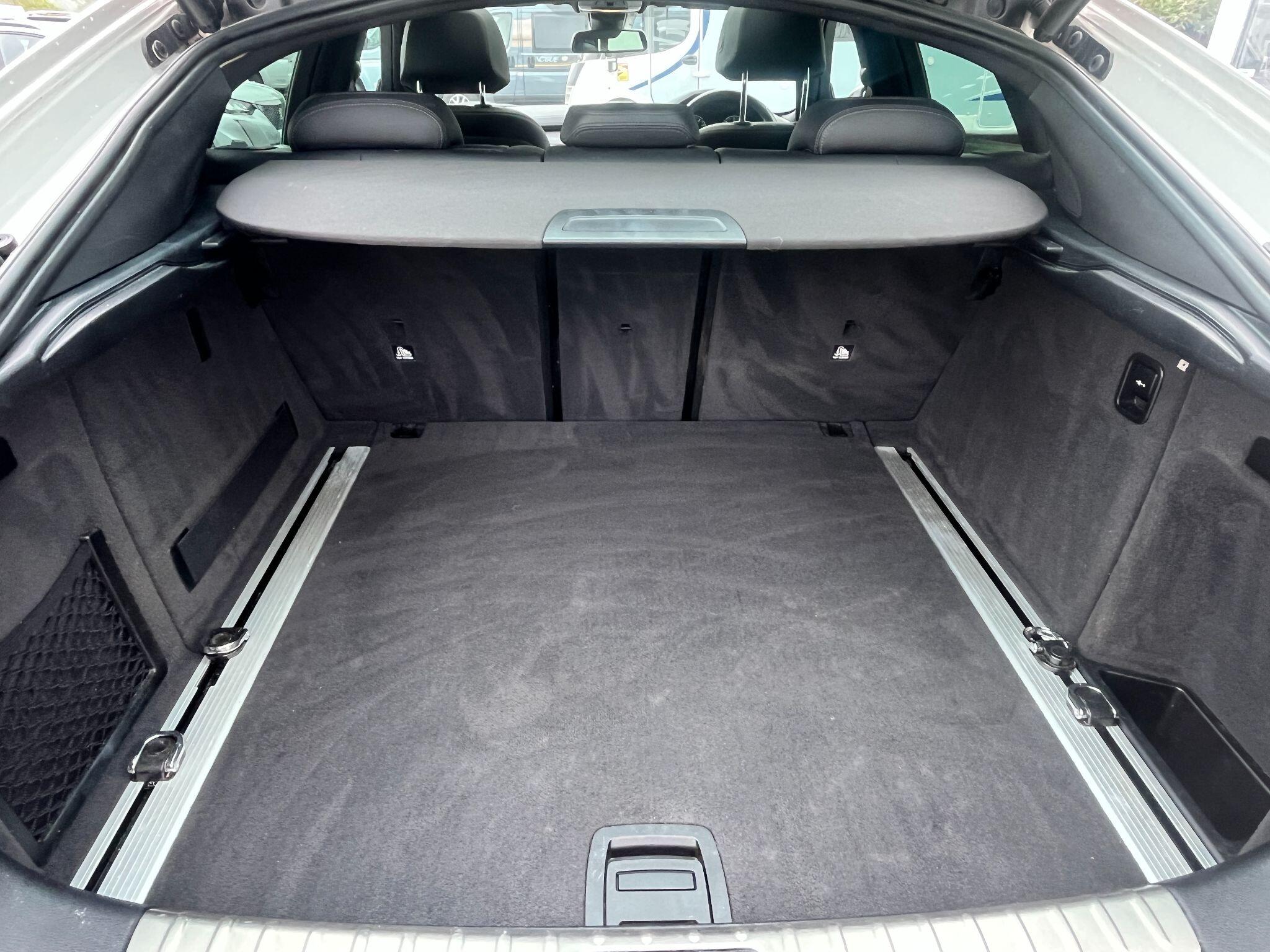 BMW X6 view 29