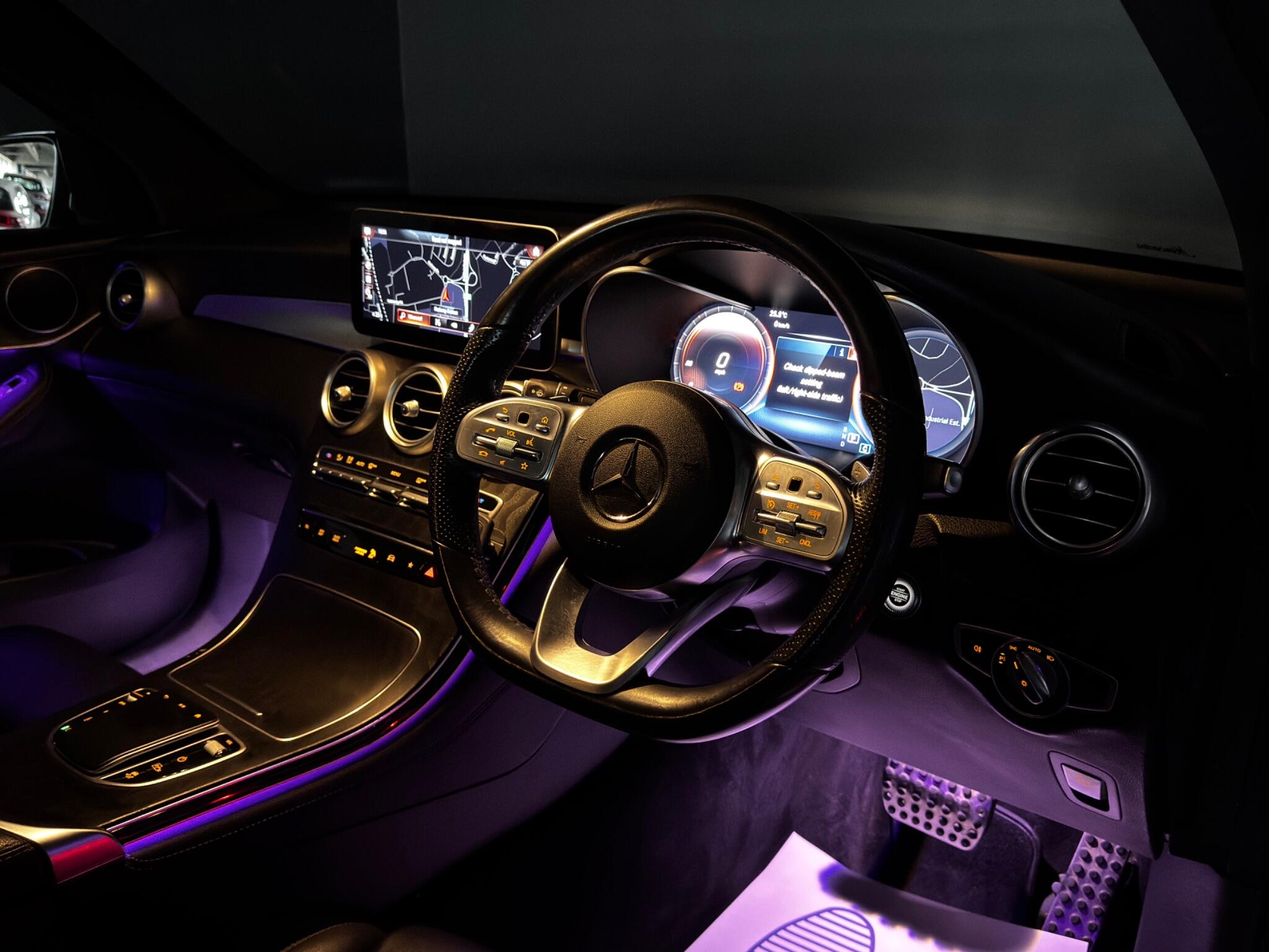 Mercedes-Benz GLC view 10
