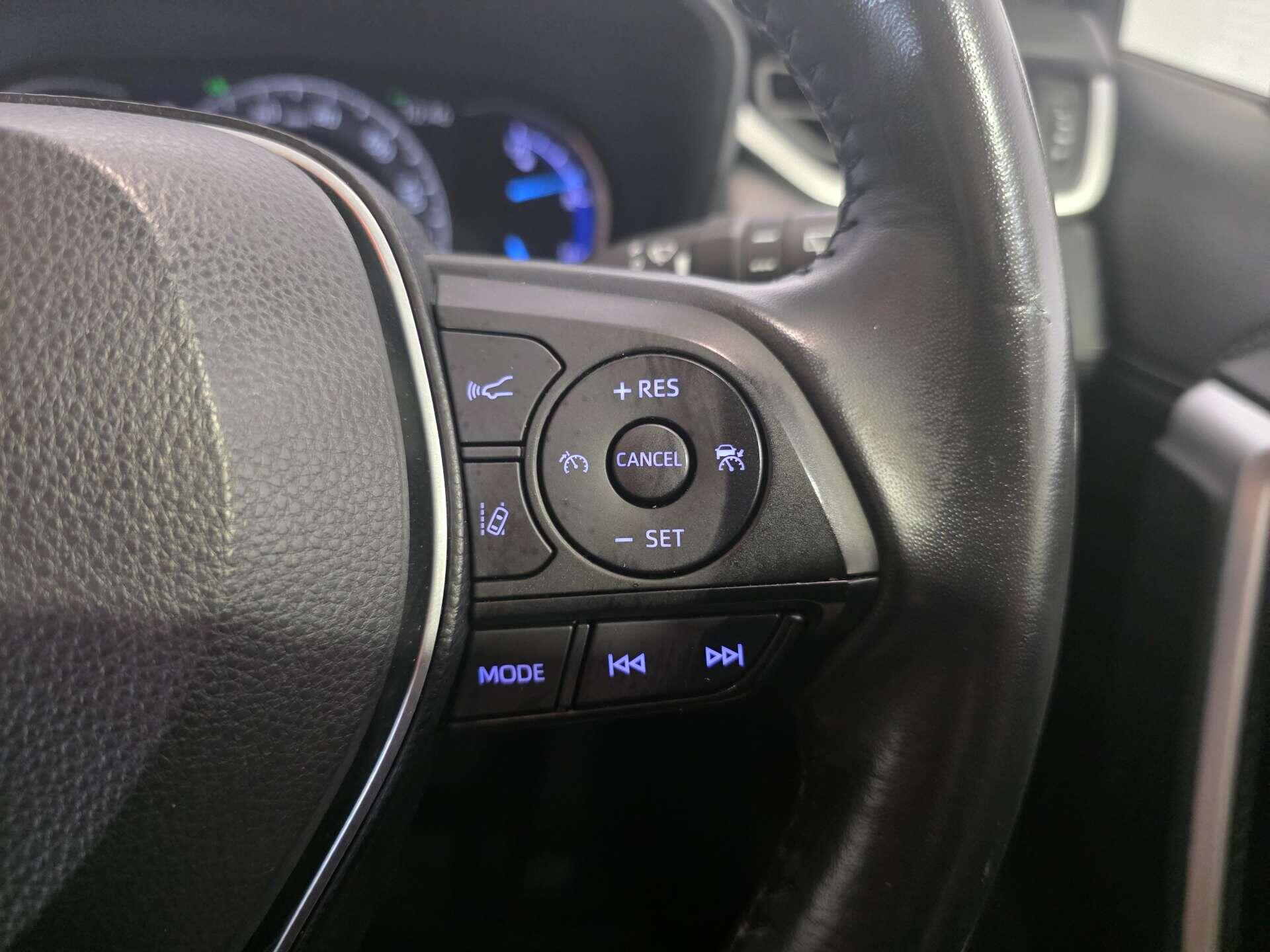 Toyota Rav4 view 18