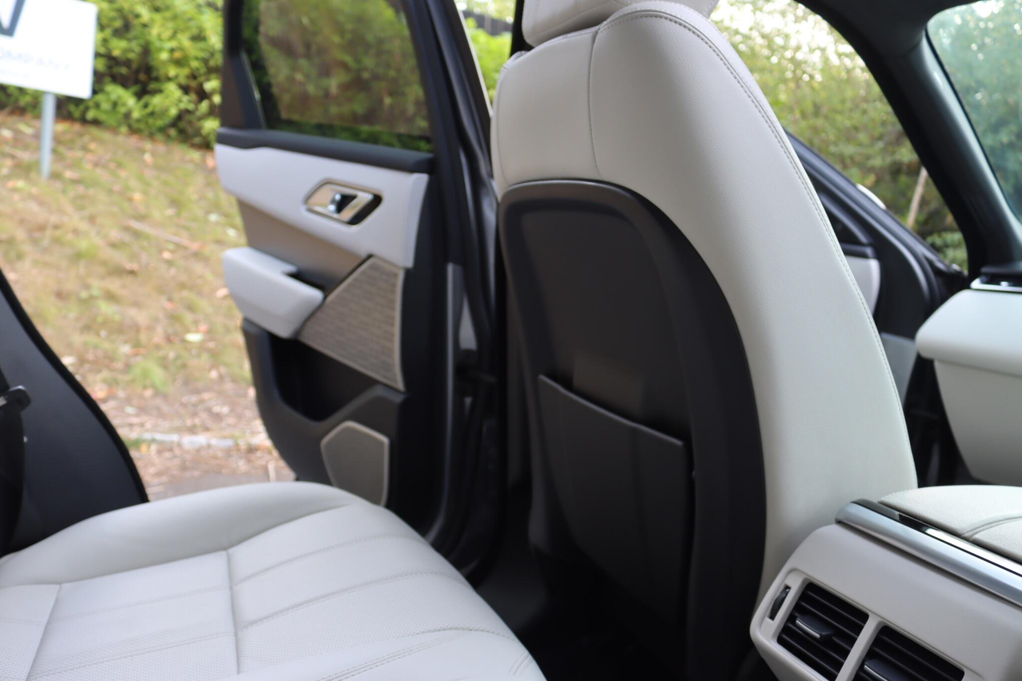 Land Rover Range Rover Velar view 53