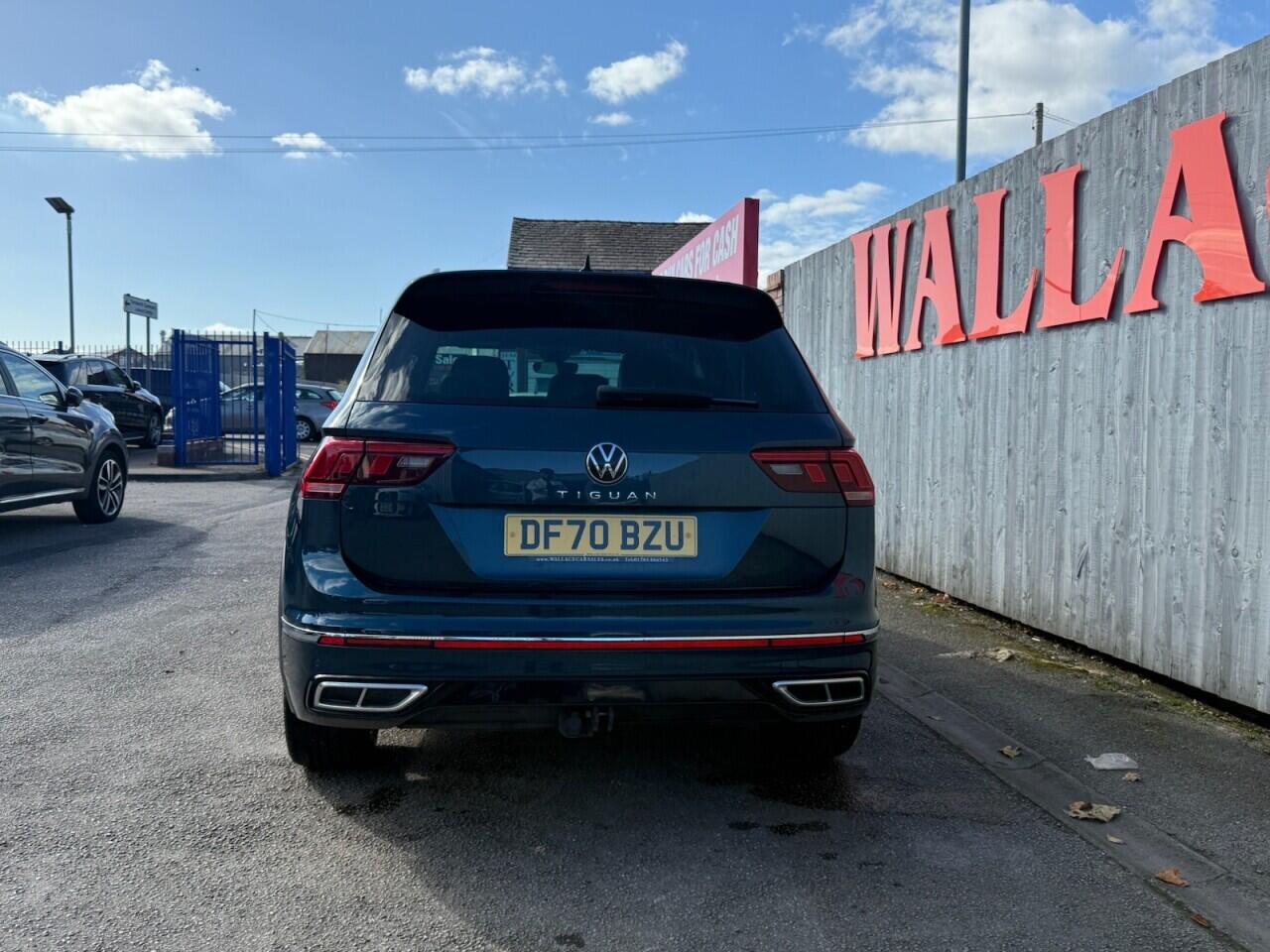 Volkswagen Tiguan view 32
